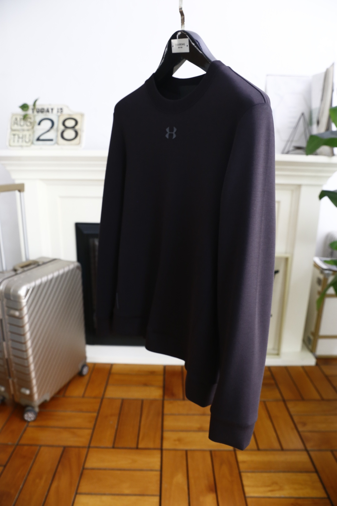 🔥巴黎世家.2025秋季新品时尚男士圆领卫衣🔥奢华经典品牌定制LOGO设计！绝对经得起时间的考验！！采用