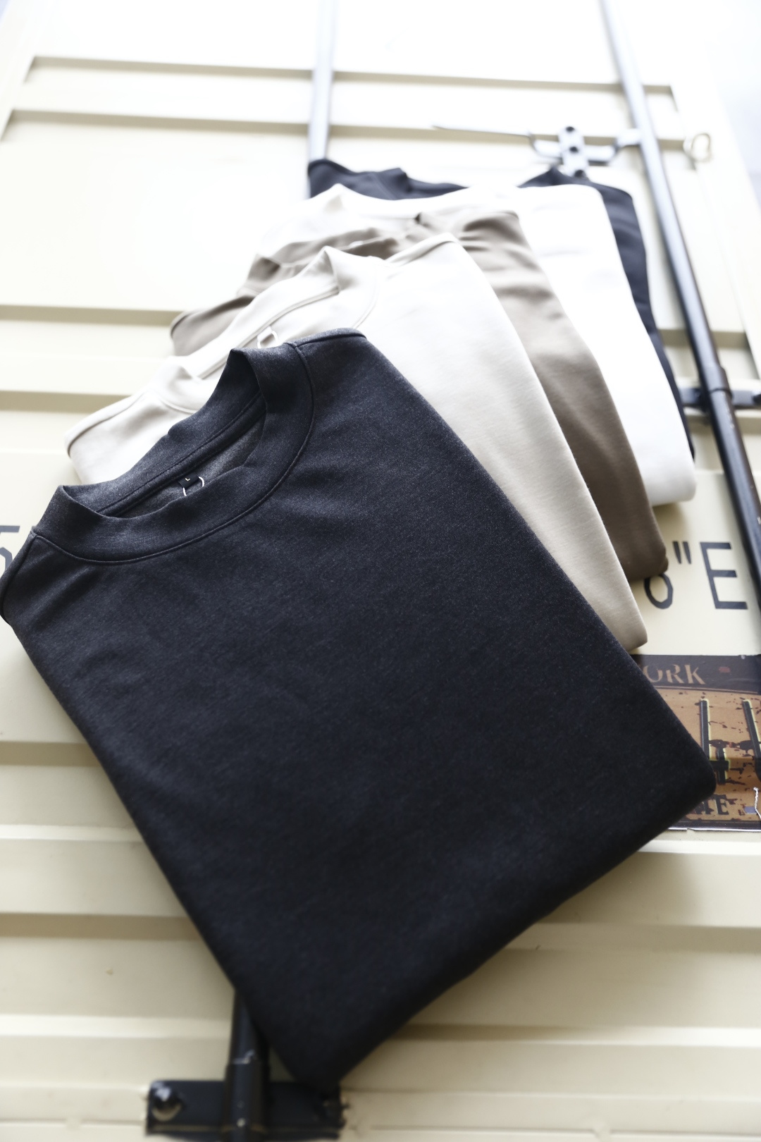 🔥杰尼*/Zeg*a.2025秋季新款时尚男士净版打底衫！采用羊毛醋酸混纺面料！入手便知非常柔软👍🏼上身