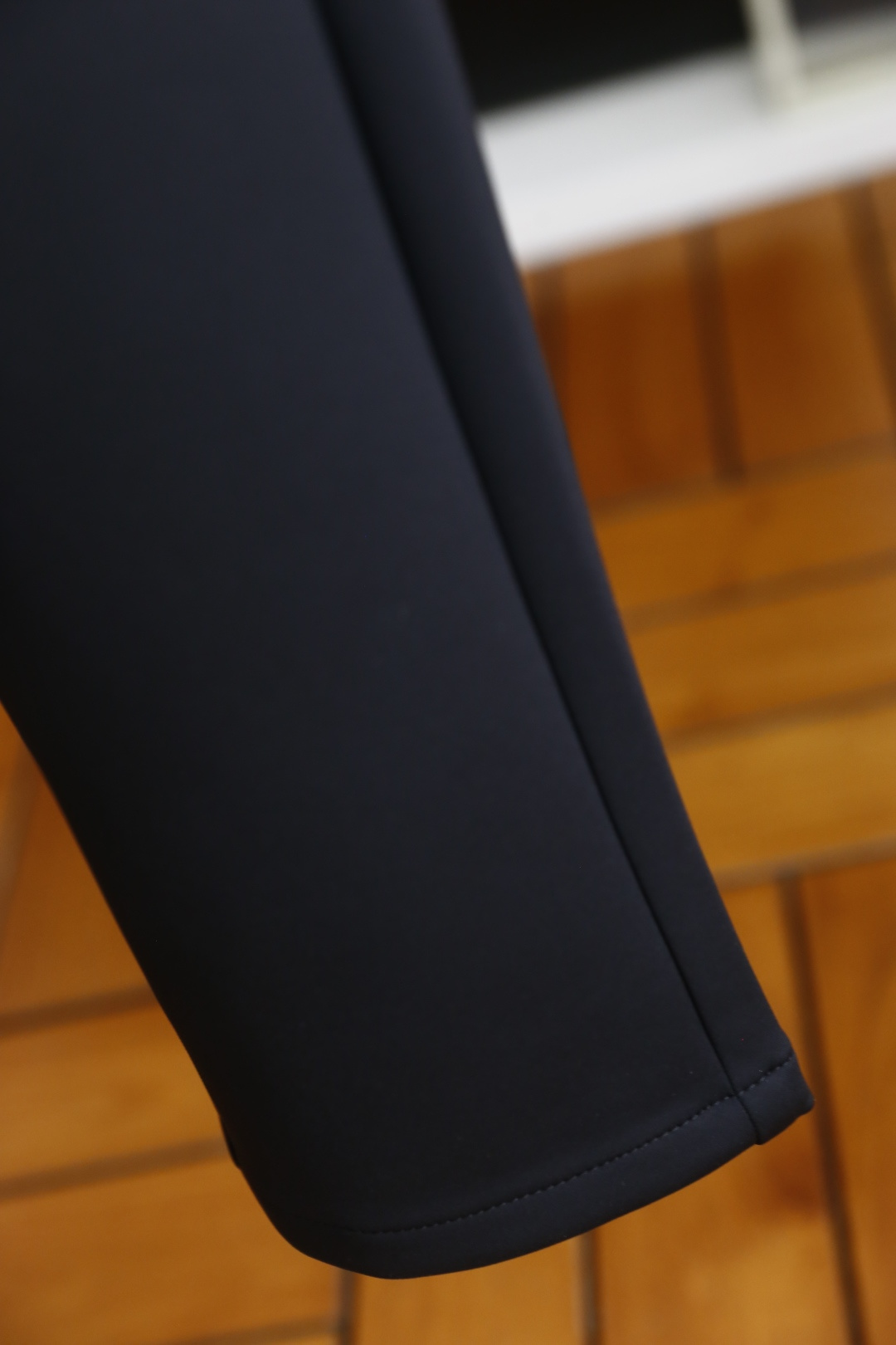 🔥芬迪/Fe*di.2025秋季新品🆕时尚男士休闲西裤！采用舒适定制棉面料，奢华经典品牌LOGO设计！上