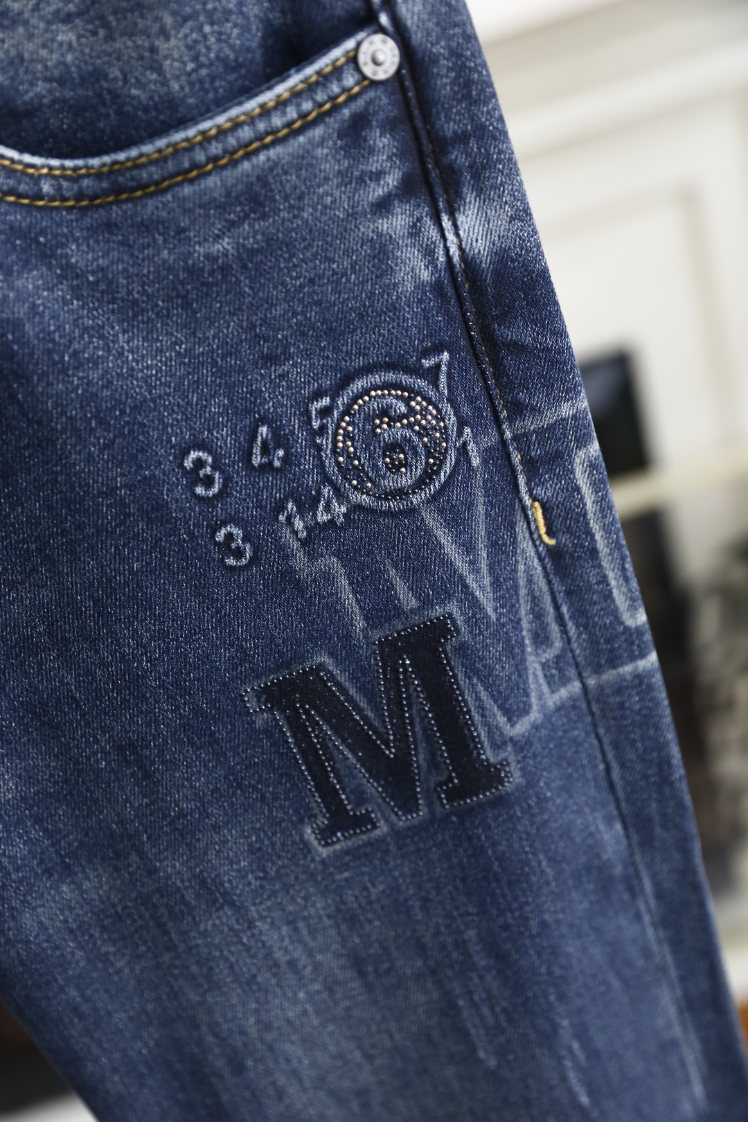 🔥马丁马吉拉.2025秋季新品原单高端男士牛仔裤！奢华经典品牌🔢LOGO配饰 身穿着非常舒适 低调不失奢