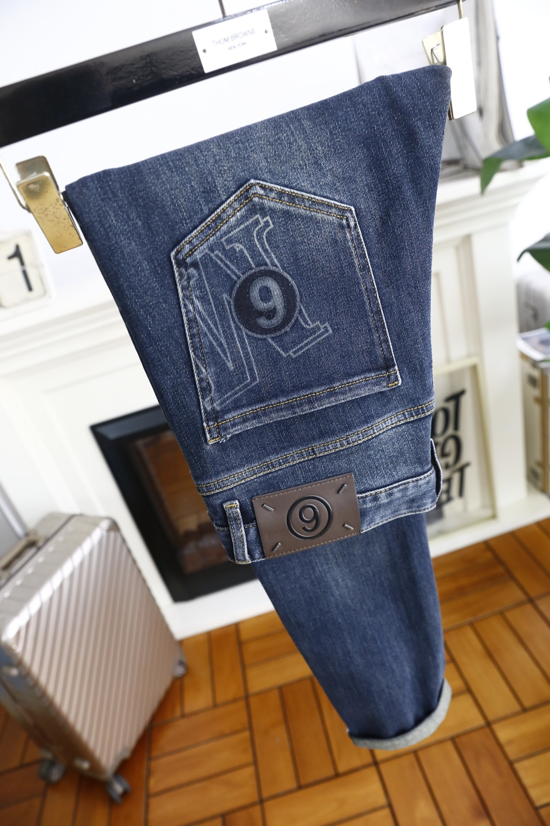 🔥马丁马吉拉.2025秋季新品原单高端男士牛仔裤！奢华经典品牌🔢LOGO配饰 身穿着非常舒适 低调不失奢