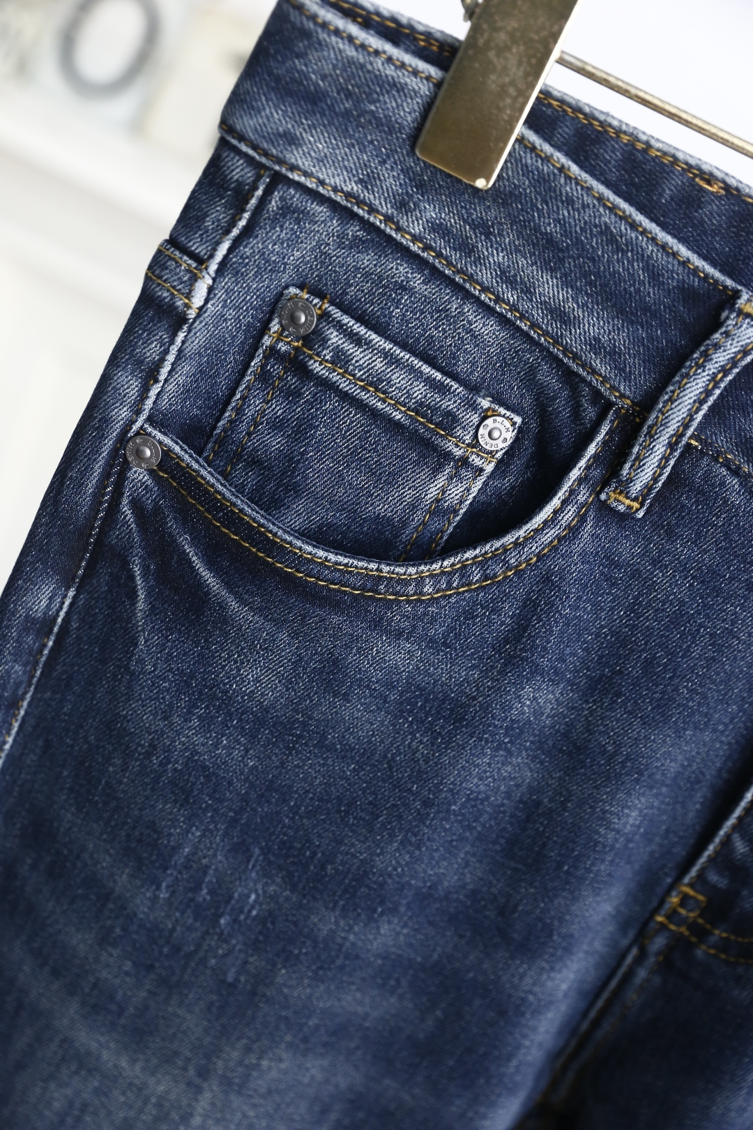 🔥马丁马吉拉.2025秋季新品原单高端男士牛仔裤！奢华经典品牌🔢LOGO配饰 身穿着非常舒适 低调不失奢