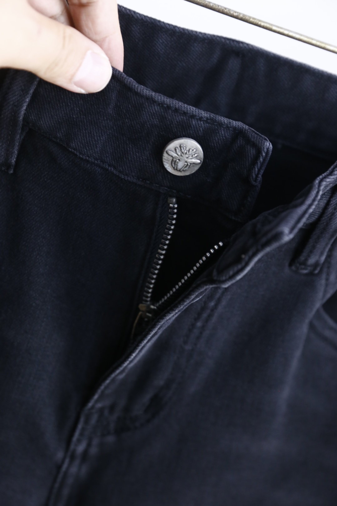 🔥迪奥/Chr*stian Dior.25秋季新品时尚男士牛仔裤👖采用客供水洗弹力牛仔裤！奢华经典品牌L