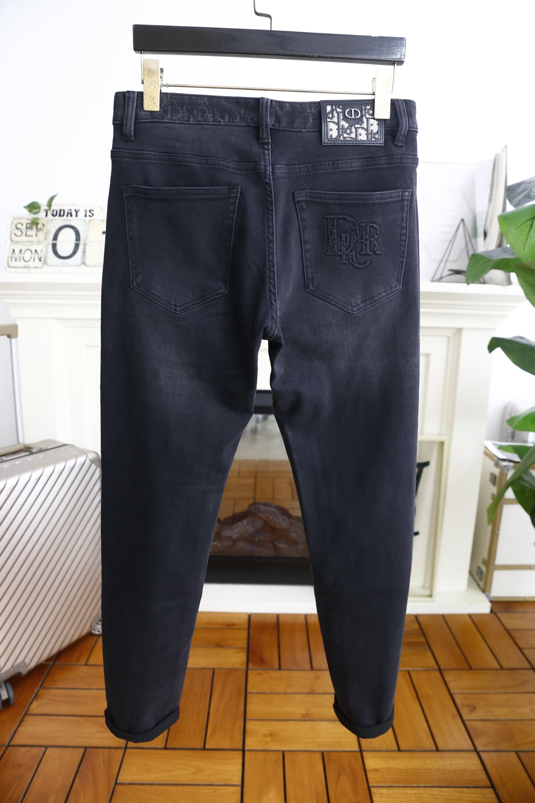 🔥迪奥/Chr*stian Dior.25秋季新品时尚男士牛仔裤👖采用客供水洗弹力牛仔裤！奢华经典品牌L