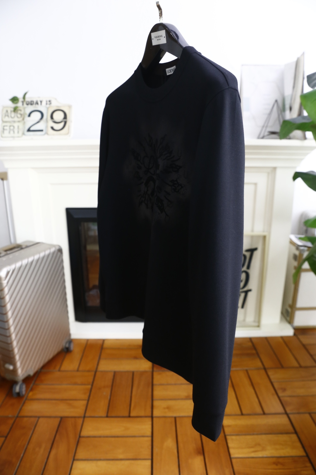 🔥罗意威.2025秋季新品时尚男士圆领卫衣🔥奢华经典品牌LOGO设计！绝对经得起时间的考验！！采用高档舒