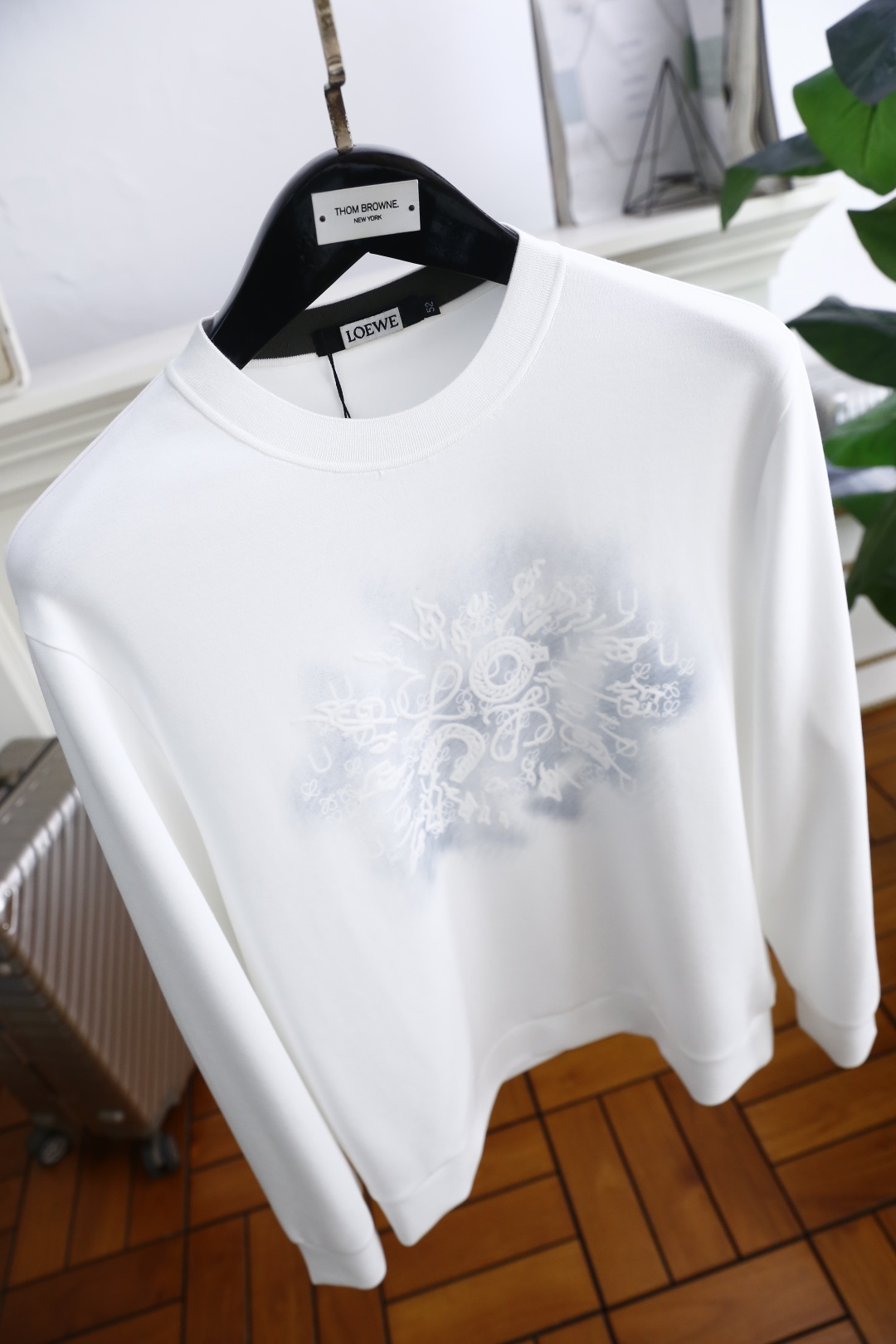 🔥罗意威.2025秋季新品时尚男士圆领卫衣🔥奢华经典品牌LOGO设计！绝对经得起时间的考验！！采用高档舒