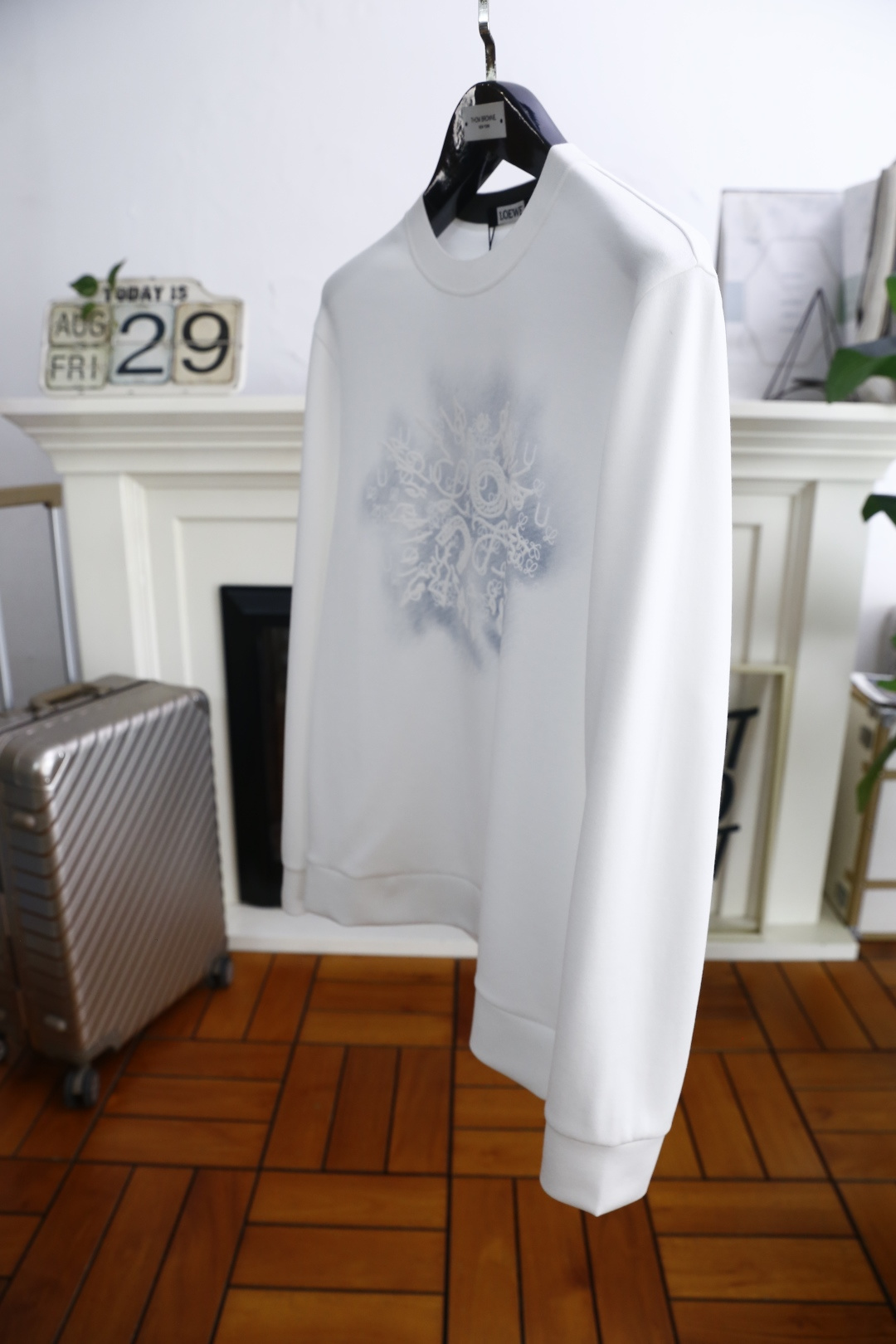 🔥罗意威.2025秋季新品时尚男士圆领卫衣🔥奢华经典品牌LOGO设计！绝对经得起时间的考验！！采用高档舒