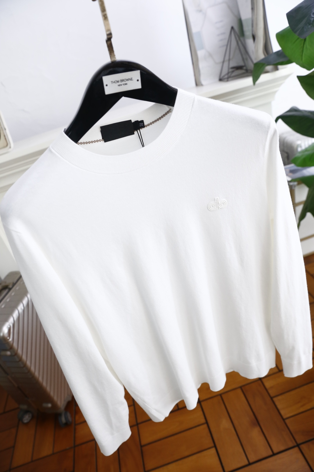 🔥alo.2025秋季新品男士针织长袖衫👍🏼时尚经典圆领设计！胸前品牌字母设计👍高级定制百搭款式 任何人