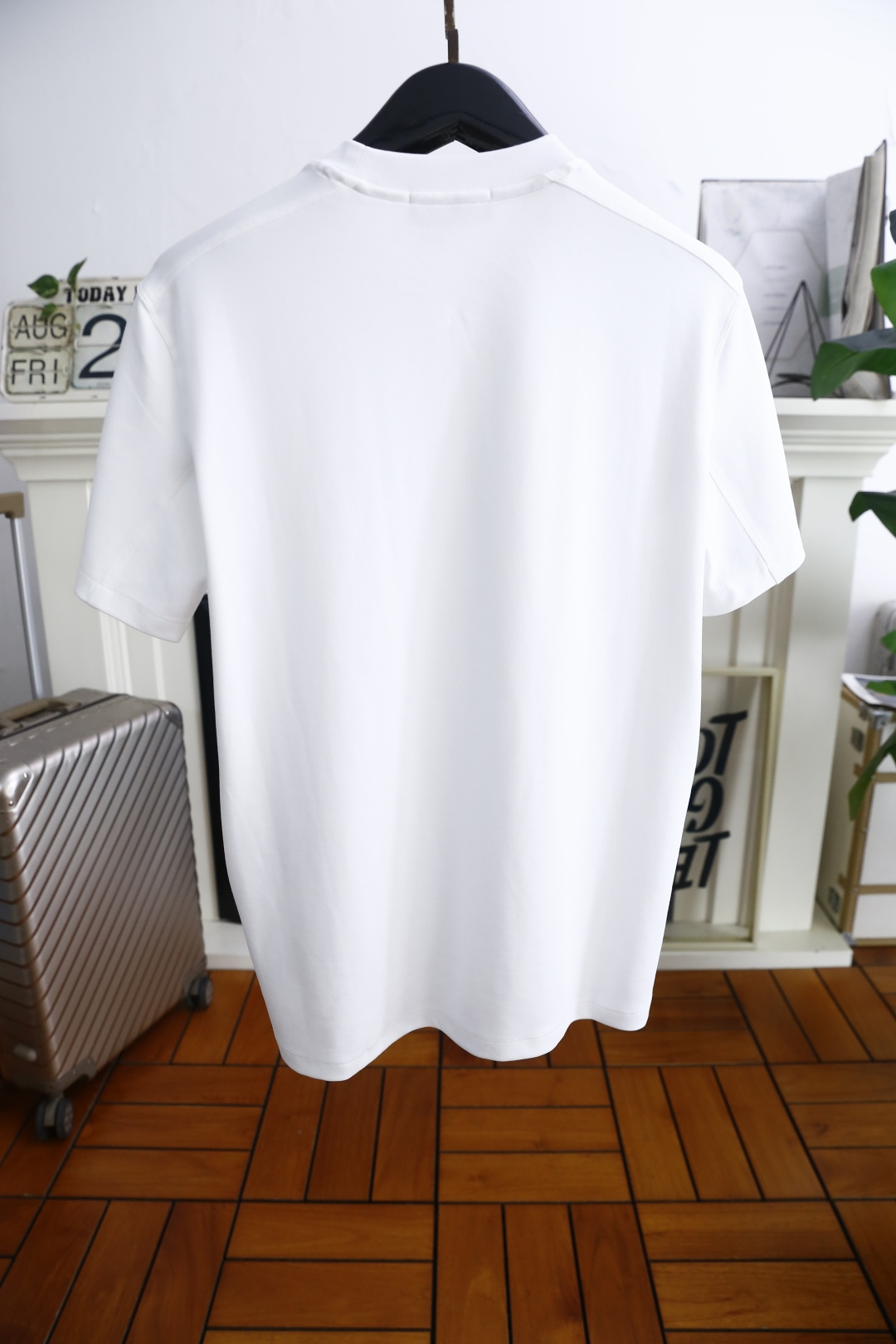 🔥杰尼*/Ze*na.2025秋季新品男士净版短袖👍🏼时尚经典圆领设计！高级定制百搭款式 任何人都可以轻