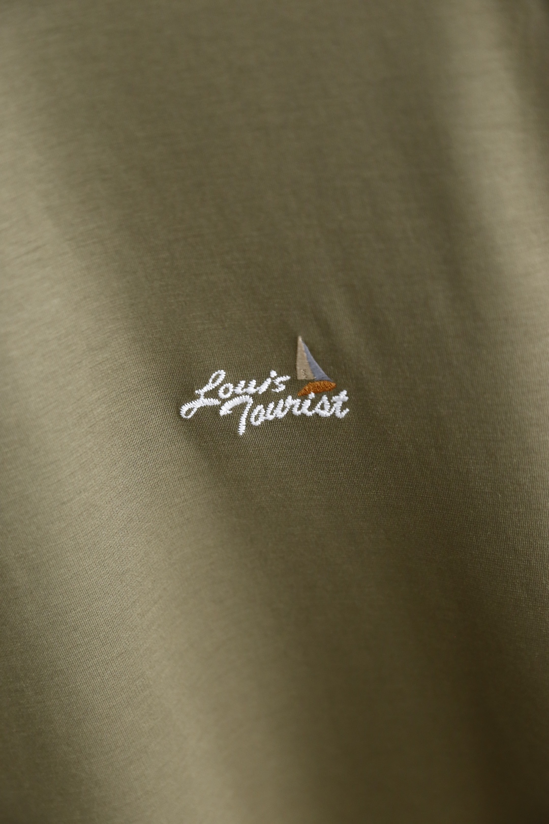 🔥路易威*/LV.2025秋季新款！时尚男士圆领短袖🍃采用进口舒适匹马棉面料👍衣橱里不可或缺的百搭利器，