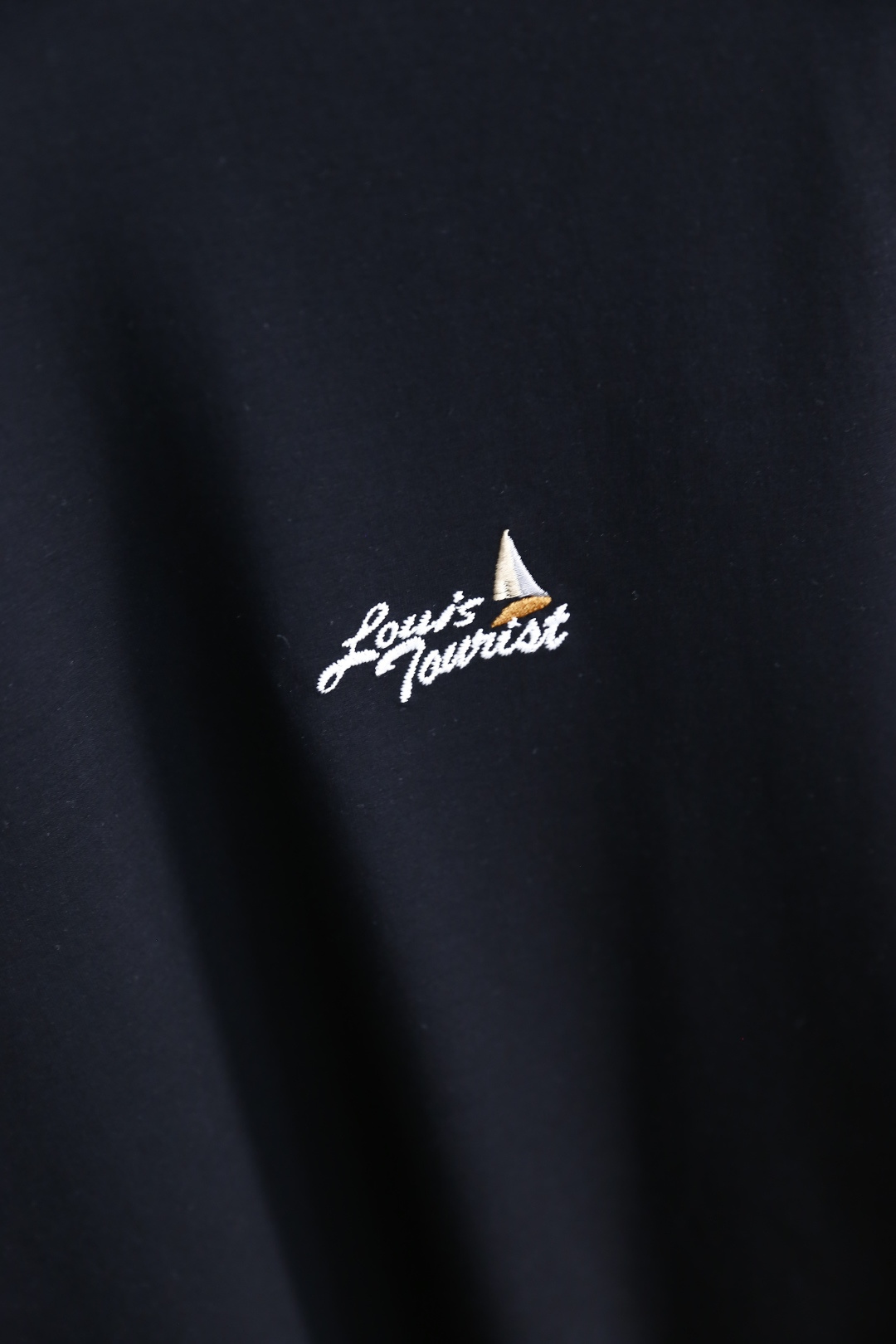 🔥路易威*/LV.2025秋季新款！时尚男士圆领短袖🍃采用进口舒适匹马棉面料👍衣橱里不可或缺的百搭利器，