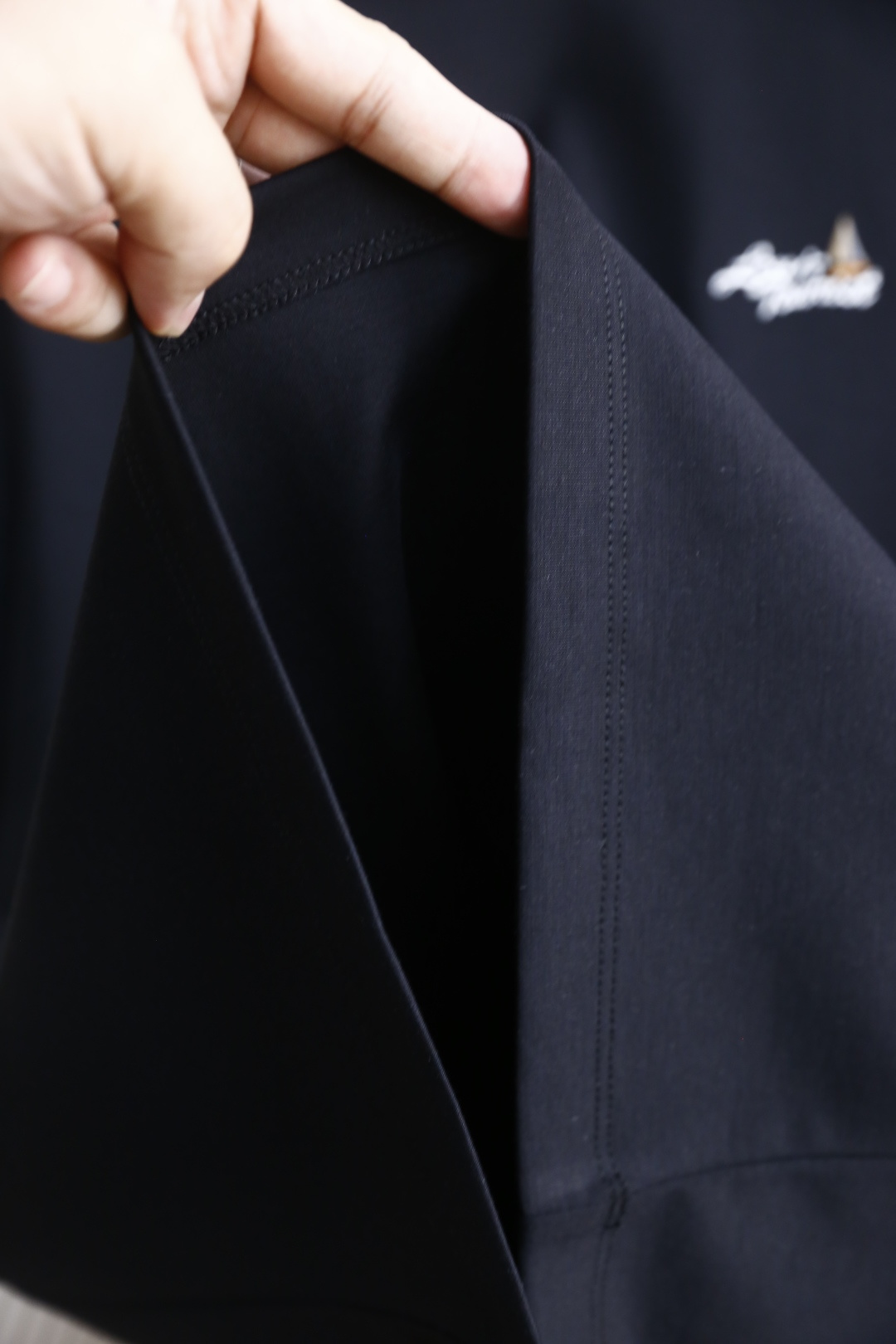 🔥路易威*/LV.2025秋季新款！时尚男士圆领短袖🍃采用进口舒适匹马棉面料👍衣橱里不可或缺的百搭利器，