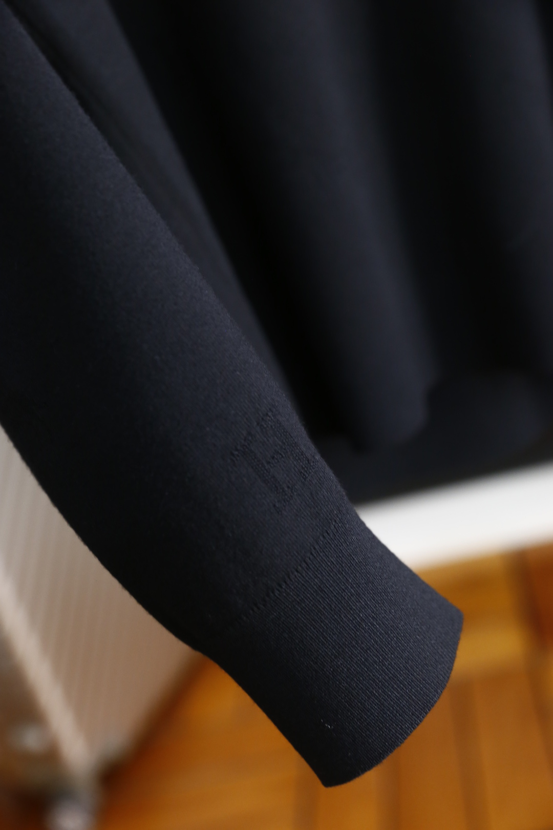 🔥爱马4/Her*es.2025秋季新品🆕时尚百搭圆领长袖针织衫🧶奢华品牌经典元素LOGO设计👍🏻走线更