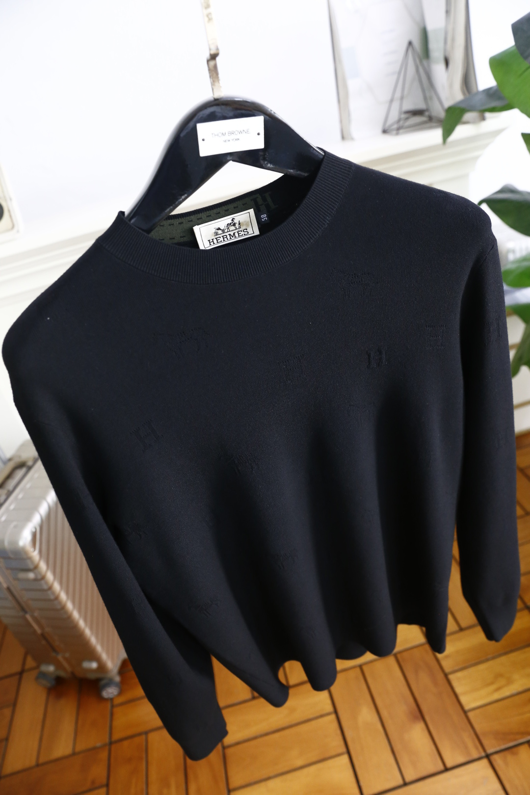 🔥爱马4/Her*es.2025秋季新品🆕时尚百搭圆领长袖针织衫🧶奢华品牌经典元素LOGO设计👍🏻走线更