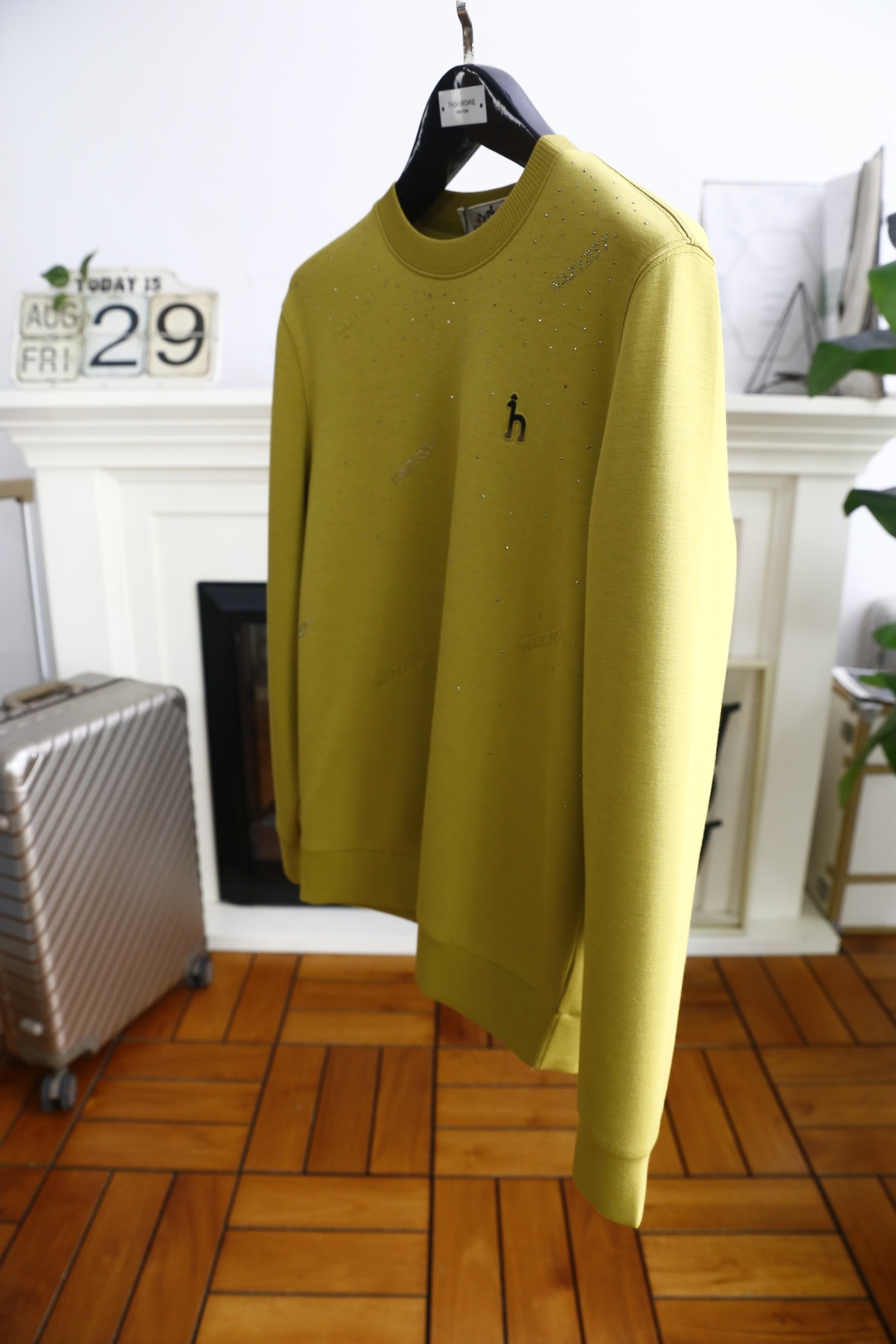 🔥爱马*/Herm*s.2025秋季新品时尚男士圆领卫衣🔥奢华经典品牌元素设计！绝对经得起时间的考验！！