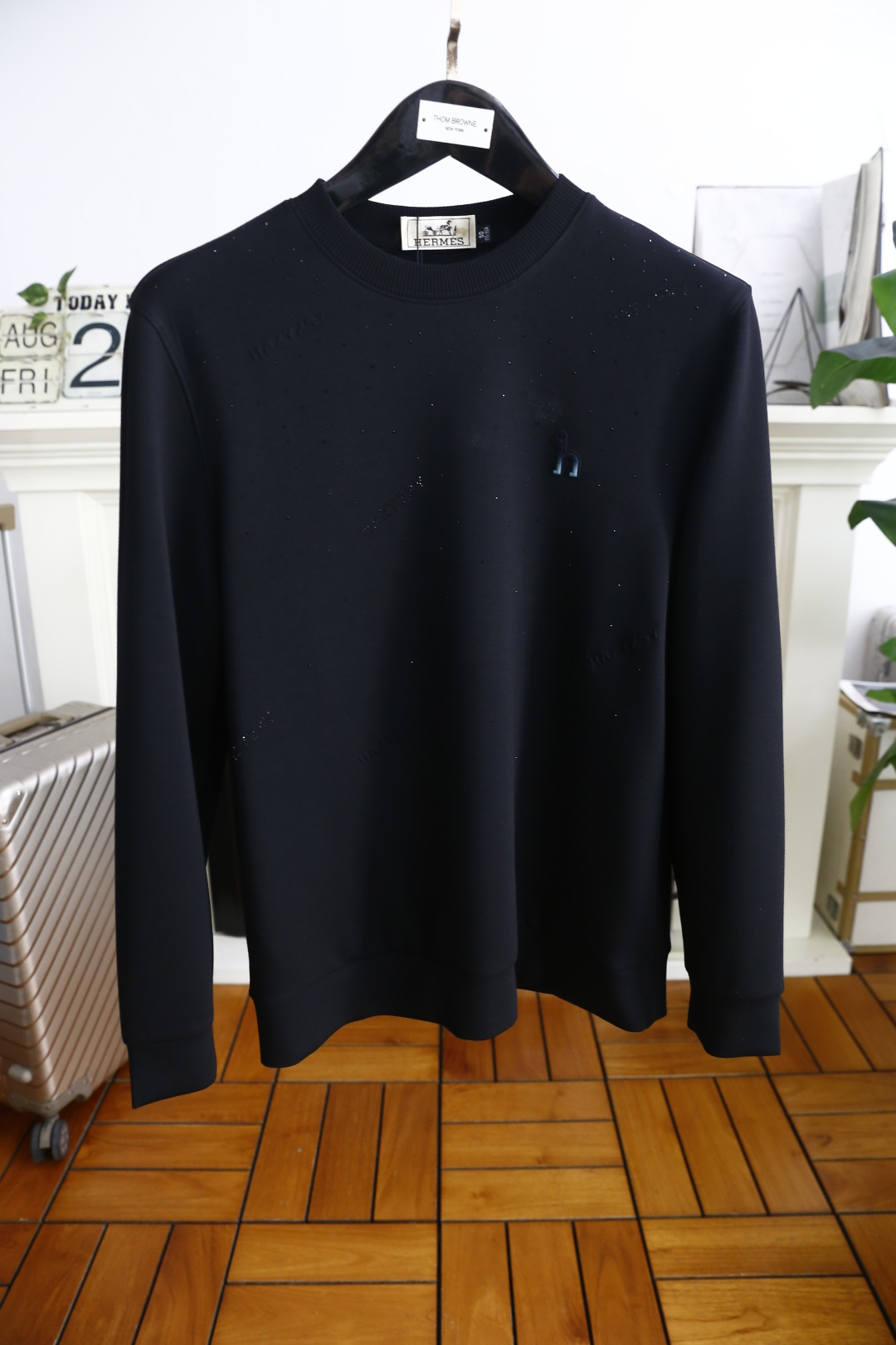 🔥爱马*/Herm*s.2025秋季新品时尚男士圆领卫衣🔥奢华经典品牌元素设计！绝对经得起时间的考验！！