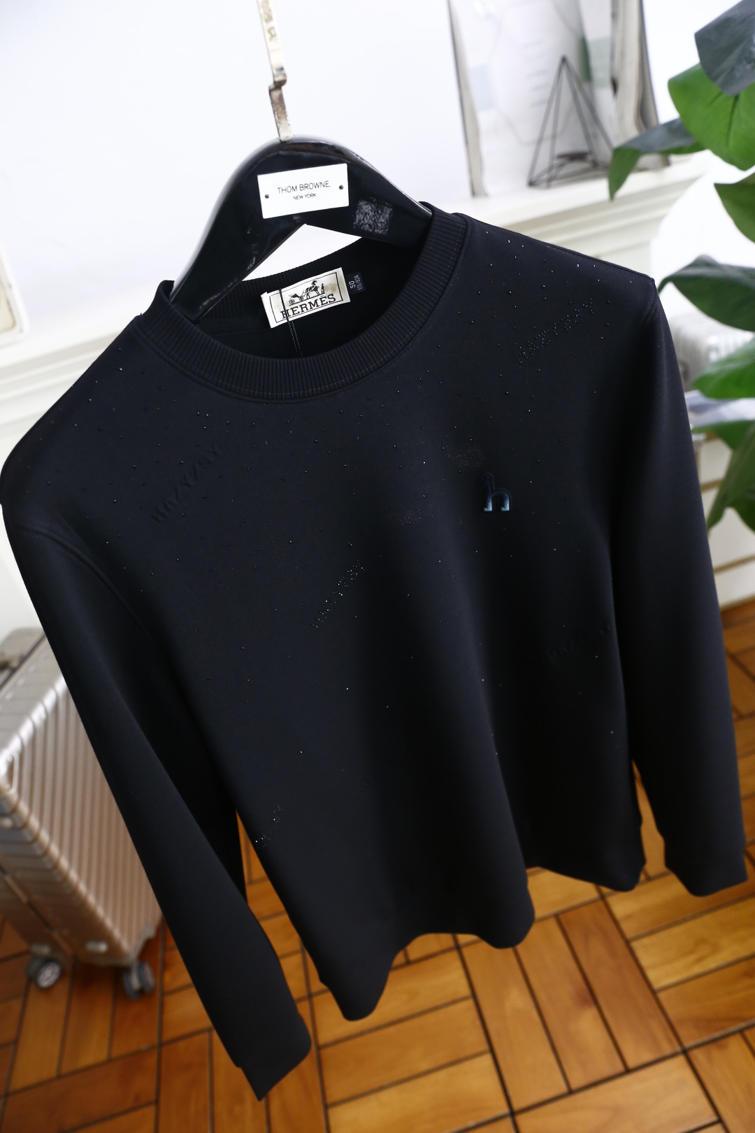 🔥爱马*/Herm*s.2025秋季新品时尚男士圆领卫衣🔥奢华经典品牌元素设计！绝对经得起时间的考验！！