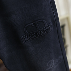 🔥迪奥/Christian Di*r.2025秋季新品时尚男士深色百搭牛仔裤👖采用客供水洗弹力牛仔裤!奢 🔥迪奥/Christian Di*r.2025秋季新品时尚男士深色百搭牛仔裤👖采用客供水洗弹力牛仔裤!奢