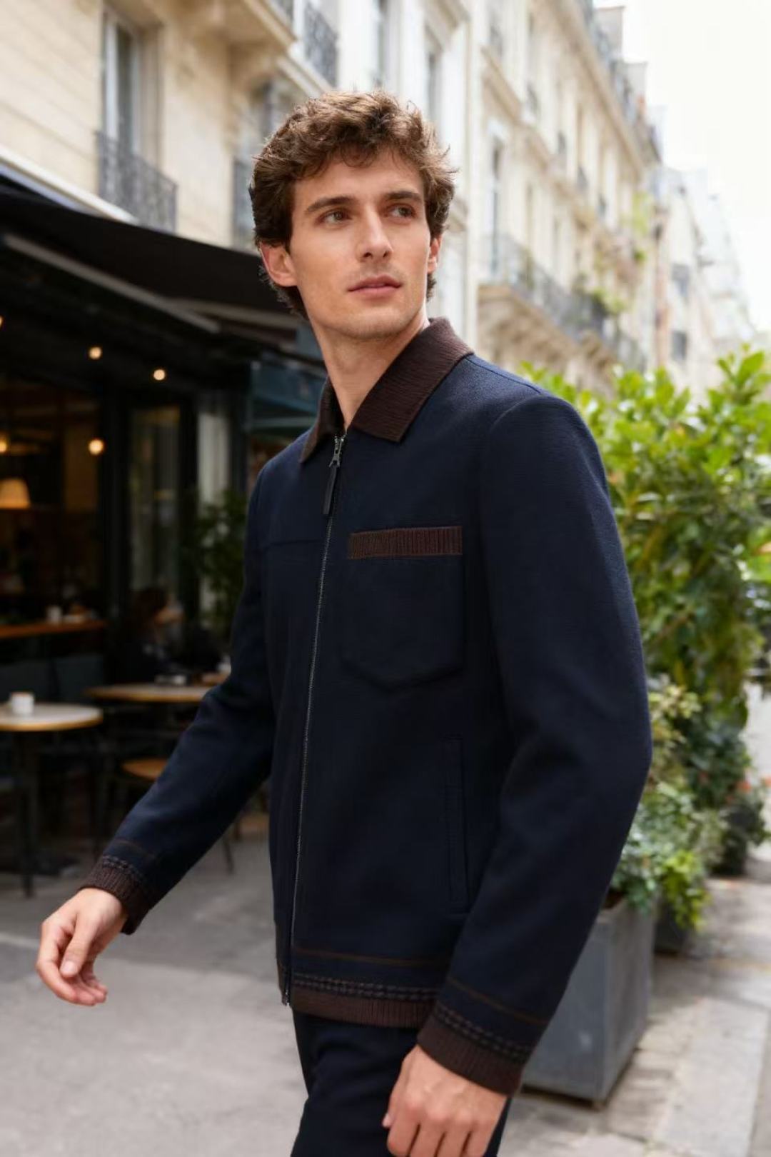 NO:525629,Jeni*/Ze*na. 25 autumn men's classic lapel jacket recommendation!  Luxury classic elements are necessary for a magical artifact that comes out early and comes back late in autumn!  Fashionable zippered men's jacket, fashionable casual jacket jacket, high-end and comfortable 1 warm fabric, the texture is high-end and delicate, with a strong sense of class and luxurious classic element design, both business and casual styles, versatile styles are suitable for all occasions, and anyone can easily control it!  Counter code M-4XL, shipped the next day!  ,zegna,jackets & coats,jackets & coats,alexander wang19860909杰尼*/Ze*na. 25秋季男士经典翻领夹克推荐！秋季早出晚归必备神器奢华经典元素搭配！时尚拉链男士外套,时尚休闲外套夹克 ,采用高档顶级舒适1保暖面料面料的质感很高档细腻,档次感强奢华经典元素设计,商务休闲兼备款,款式百搭适合各种场合 ,任何人都可以轻松驾驭！专柜码数M-4XL,隔天出货！,,zegna,jackets & coats,jackets & coats,alexander wang,Men's clothing