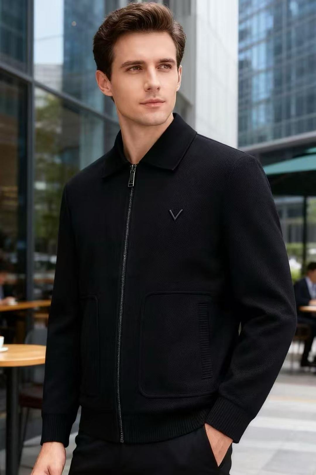 NO:526721,Valentino. 25 new classic lapel jacket for men in autumn!  Luxury classic brand elements matching for early and late autumn!  Fashionable zippered men's jacket, fashionable casual jacket jacket, high-end top comfortable and warm fabric, the texture is high-end and delicate, with a strong sense of class and luxurious classic element design, both business and casual styles, versatile styles are suitable for all occasions, and anyone can easily control it!  Counter code M-3XL, shipped the next day!  , valentino,jackets & coats,jackets & coats,alexander wang19860909华伦天奴. 25秋季男士新品经典翻领夹克推荐！秋季早出晚归必备神器奢华经典品牌元素搭配！时尚拉链男士外套,时尚休闲外套夹克 ,采用高档顶级舒适保暖面料面料的质感很高档细腻,档次感强奢华经典元素设计,商务休闲兼备款,款式百搭适合各种场合 ,任何人都可以轻松驾驭！专柜码数M-3XL,隔天出货！,,valentino,jackets & coats,jackets & coats,alexander wang,Men's clothing