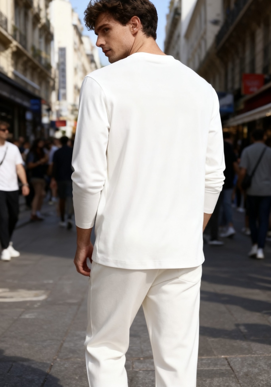 🔥杰尼*/Ze*na.2025秋季新品男士长袖打底衫！经典圆领设计🆕胸前品牌字母LOGO刺绣标识，整体版