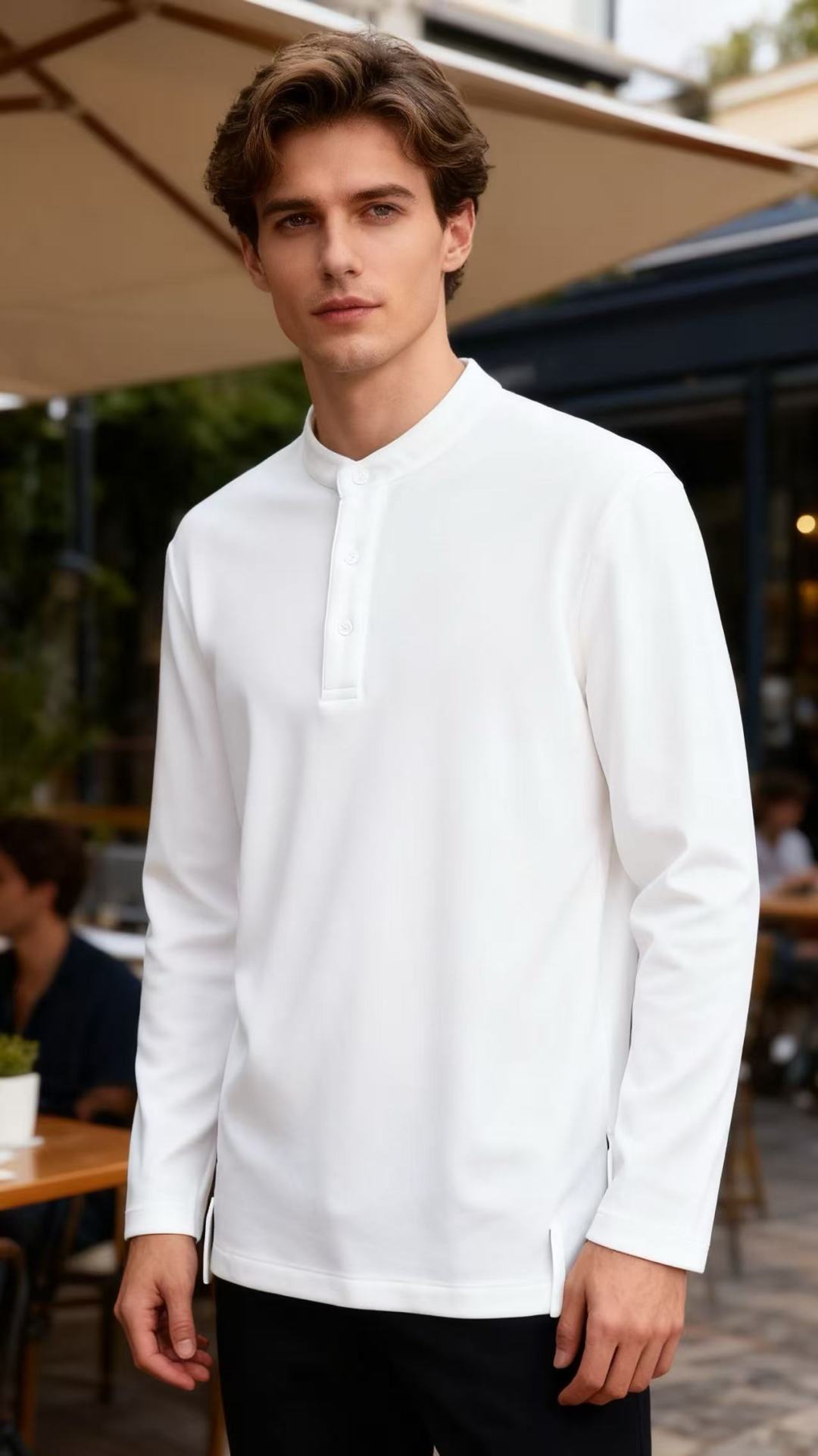 🔥Brunello Cucinelli.2025秋季新款！时尚男士立领长袖！前襟有三颗纽扣，经典品牌元素