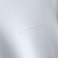 🔥Alexander Wang/大王.2025秋季新品!经典男士圆领长袖卫衣!采用舒适保暖面料!胸前有品 🔥Alexander Wang/大王.2025秋季新品!经典男士圆领长袖卫衣!采用舒适保暖面料!胸前有品