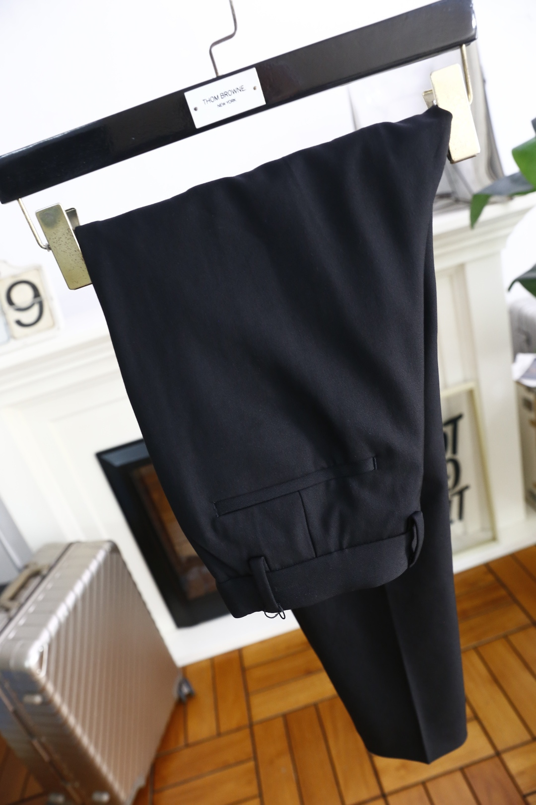 🔥杰尼*/Ze*na.2025秋季新款🆕时尚经典百搭休闲西裤👍采用雅赛尔天丝绵羊毛面料！简约的剪裁设计，