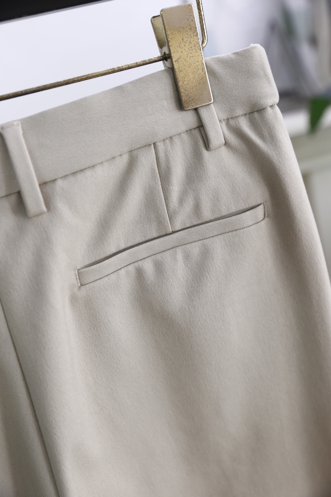 🔥杰尼*/Ze*na.2025秋季新款🆕时尚经典百搭休闲西裤👍采用雅赛尔天丝绵羊毛面料！简约的剪裁设计，