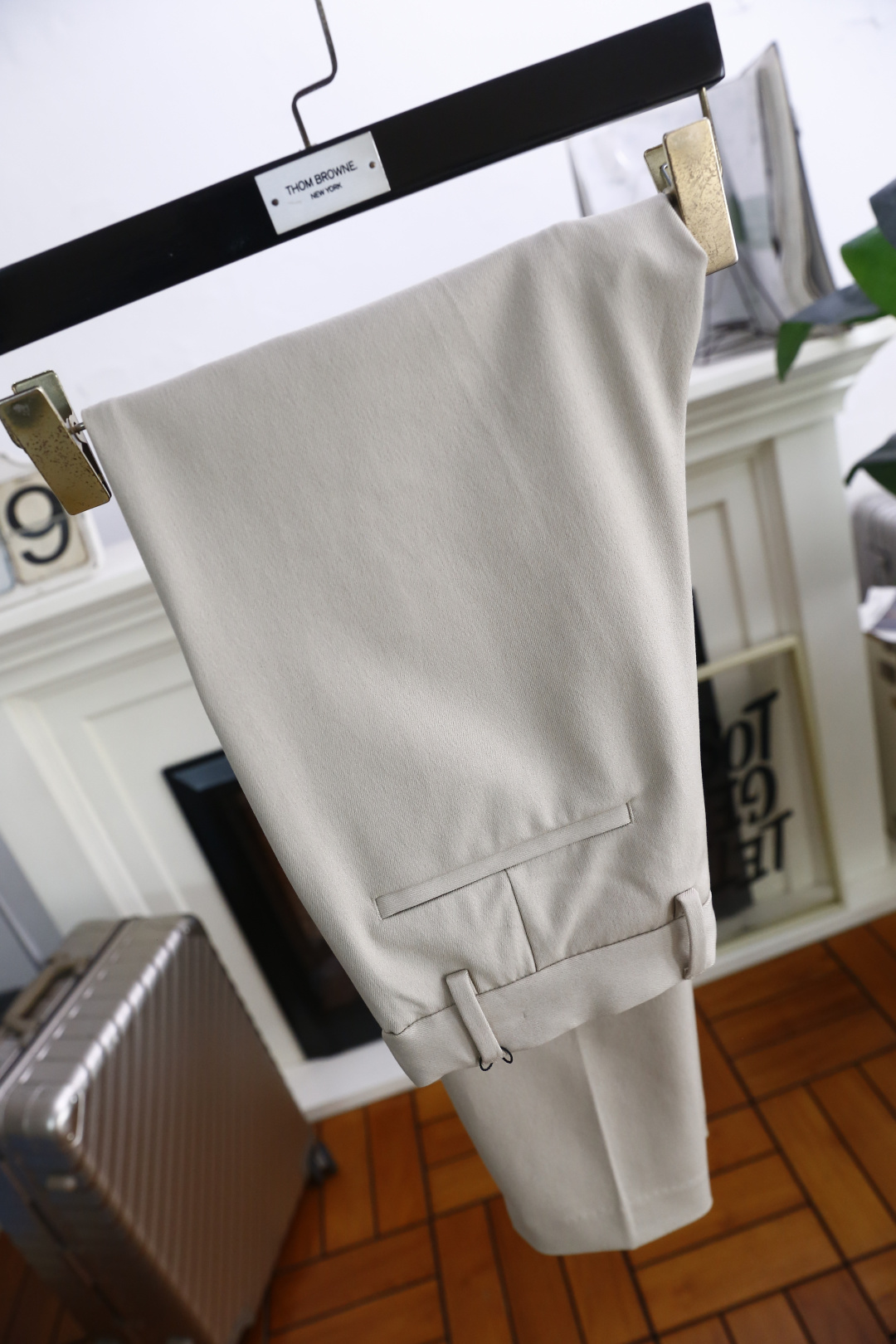 🔥杰尼*/Ze*na.2025秋季新款🆕时尚经典百搭休闲西裤👍采用雅赛尔天丝绵羊毛面料！简约的剪裁设计，