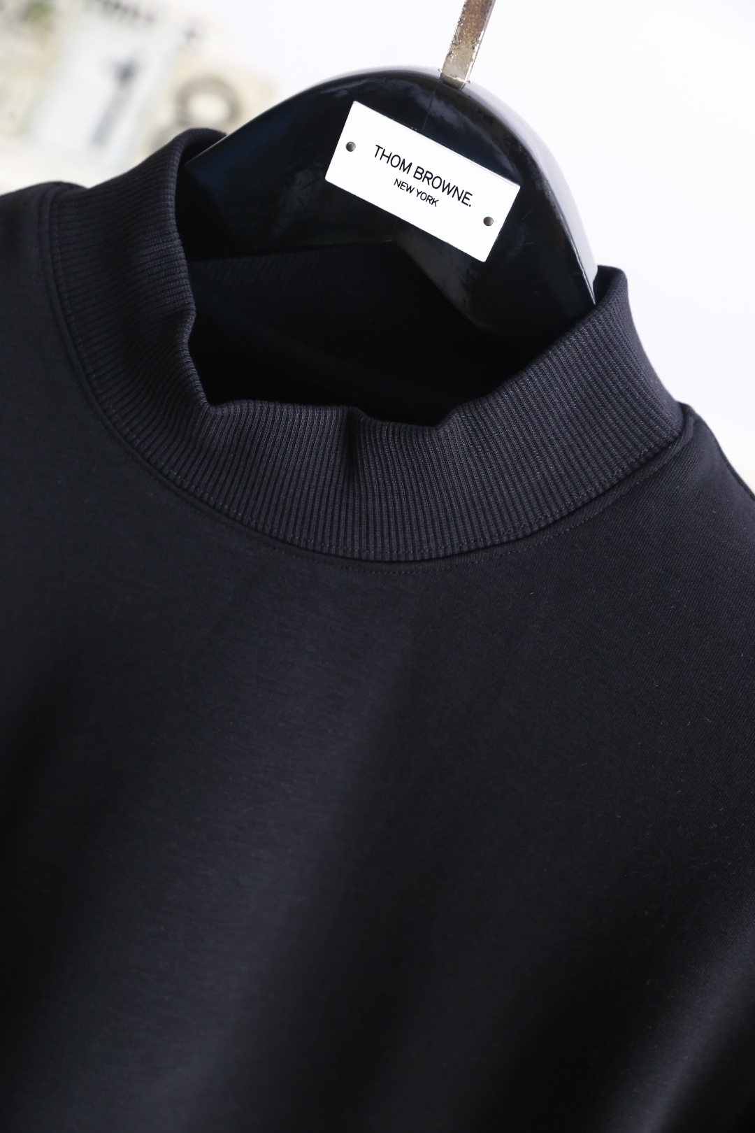 🔥lP🆕.2025秋季新品🆕时尚男士经典半高领休闲卫衣！半高领设计，袖口有收束细节，采用舒适抓绒蓄热面料