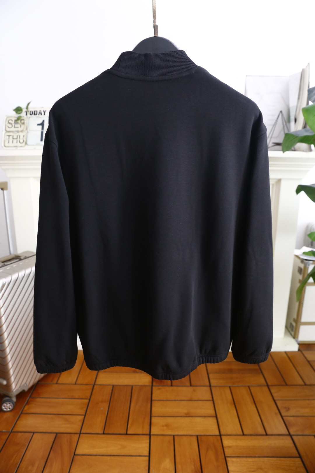 🔥lP🆕.2025秋季新品🆕时尚男士经典半高领休闲卫衣！半高领设计，袖口有收束细节，采用舒适抓绒蓄热面料