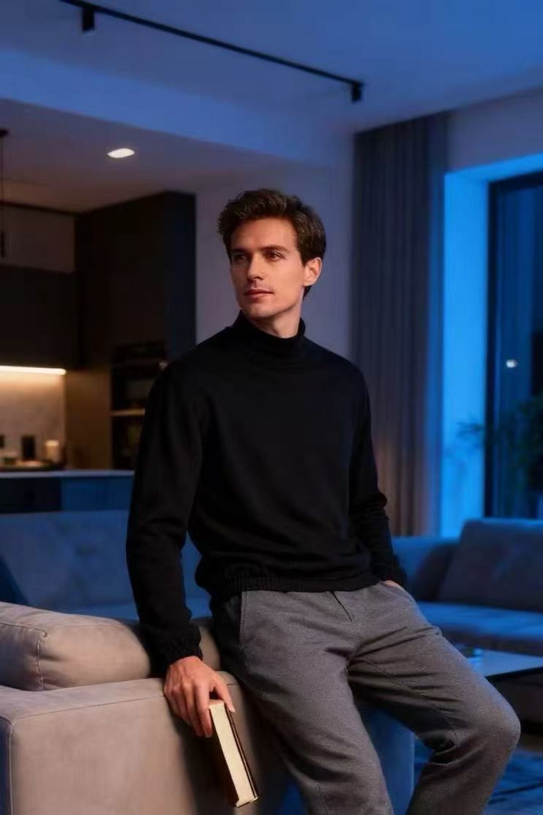 🔥lP🆕.2025秋季新品🆕时尚男士经典半高领休闲卫衣！半高领设计，袖口有收束细节，采用舒适抓绒蓄热面料