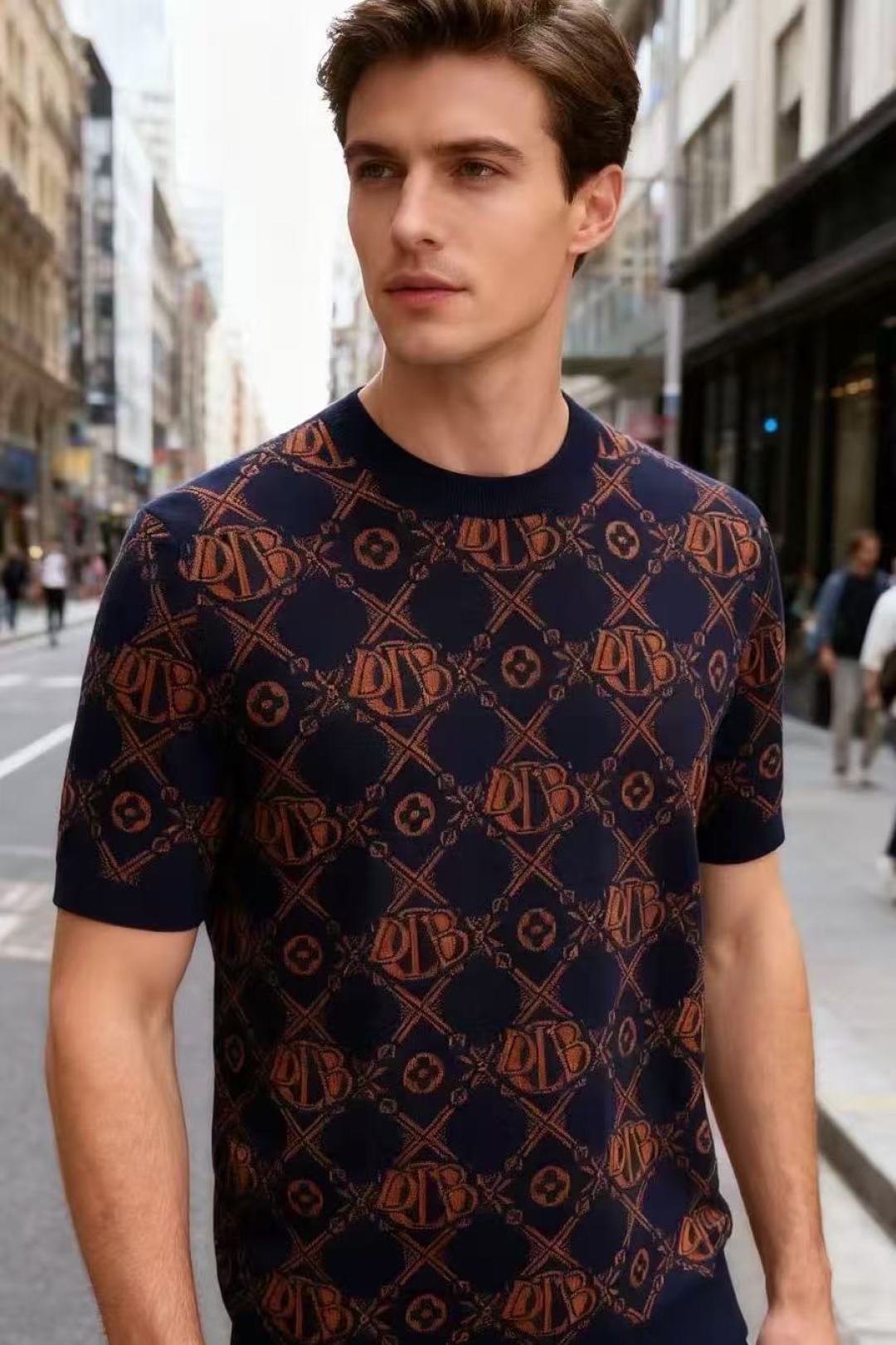 🔥路易威*/LV.2025秋季新款🆕时尚男士圆领短袖针织衫！奢华经典定制LOGO设计！高级定制百搭款式 