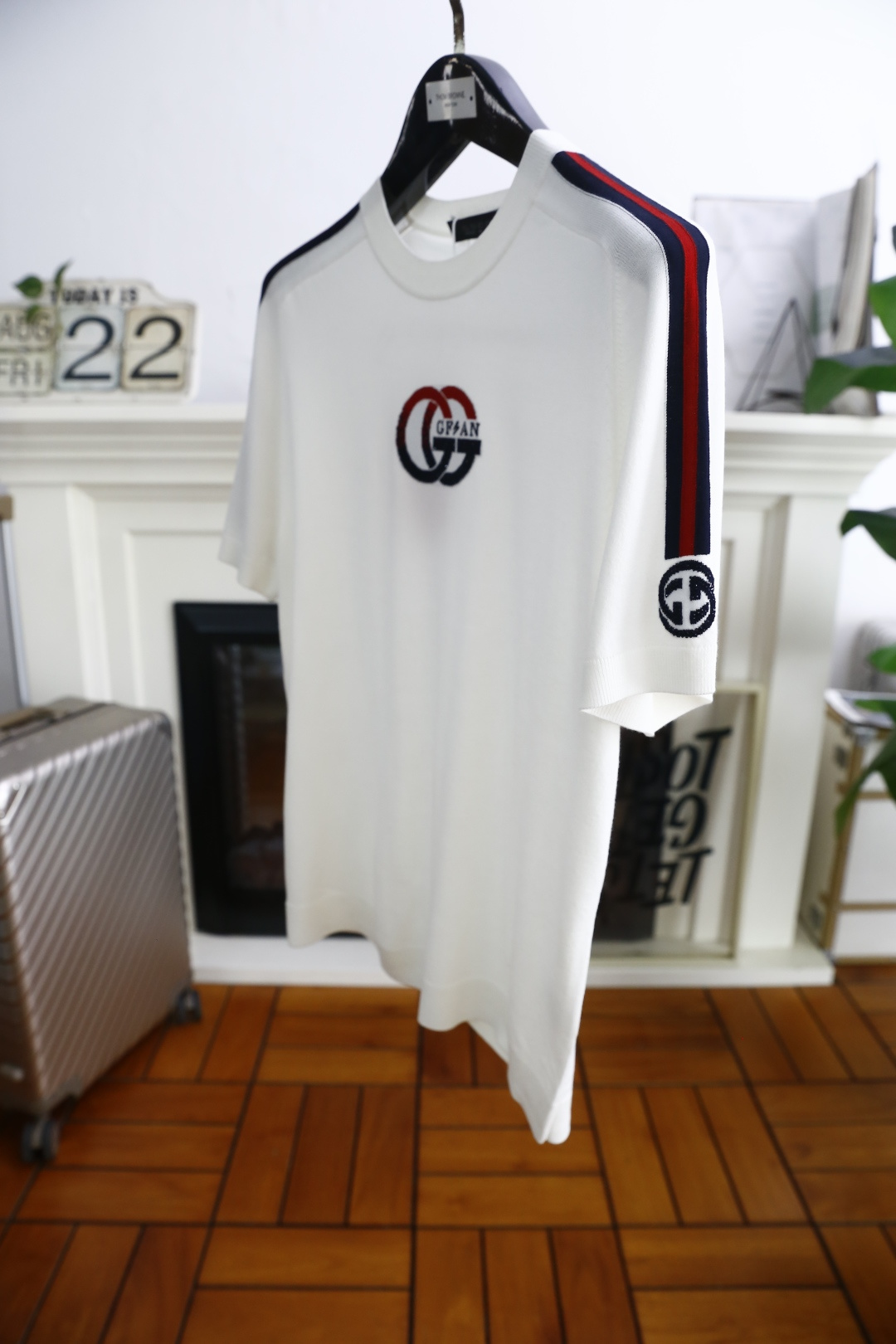 🔥古驰/Gu*ci.2025秋季新款🆕时尚男士圆领短袖针织衫！奢华经典定制LOGO设计！高级定制百搭款式