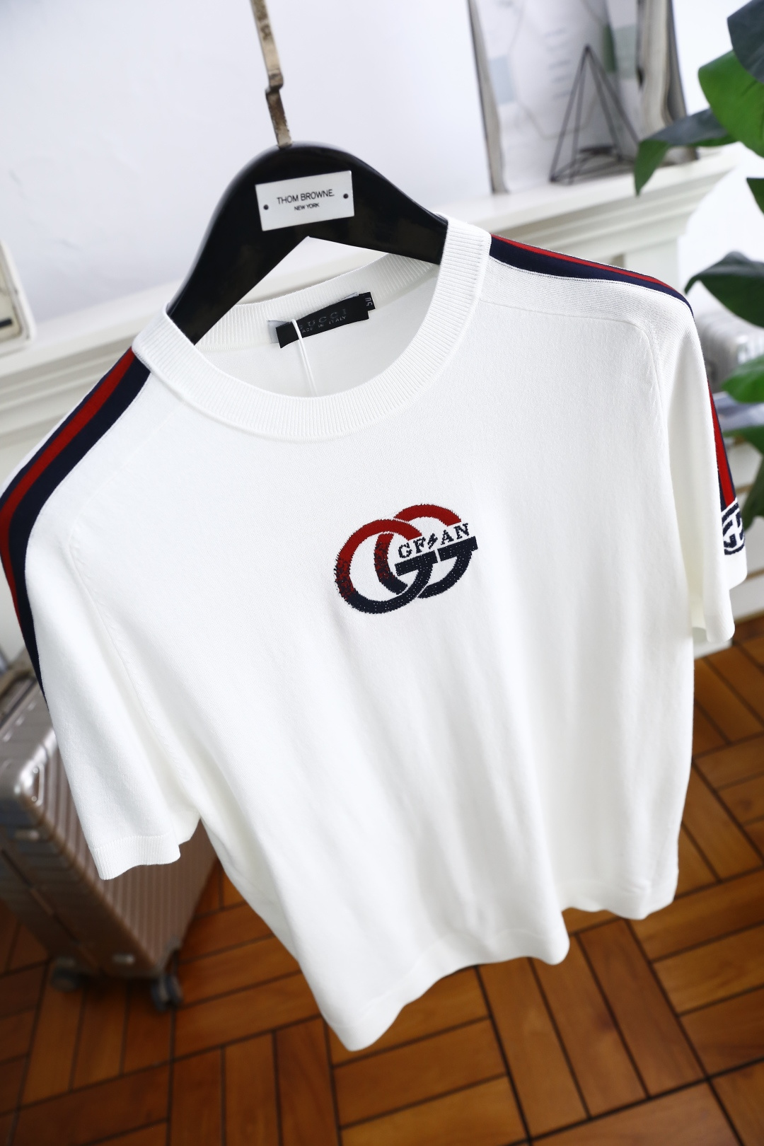 🔥古驰/Gu*ci.2025秋季新款🆕时尚男士圆领短袖针织衫！奢华经典定制LOGO设计！高级定制百搭款式