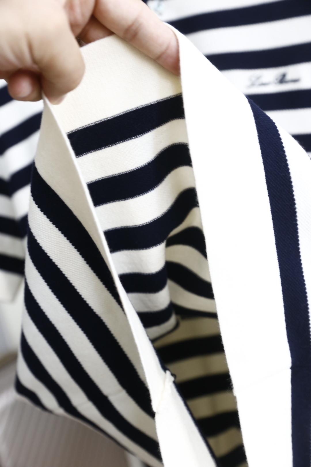 🔥lP🆕.2025秋季新品男士条纹翻领POLO针织衫👍🏼高级定制百搭款式 任何人都可以轻松驾驭 采用高档