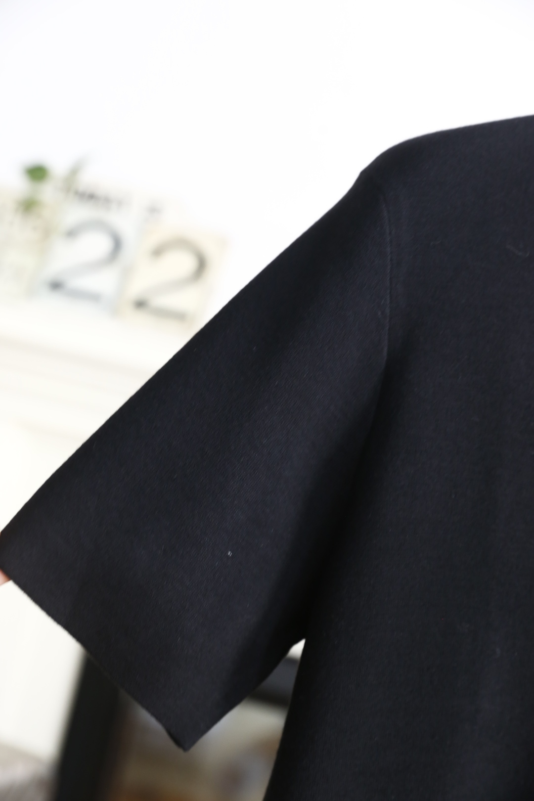 🔥普拉*/Pr*da.2025秋季新款🆕时尚男士针织短袖🍃奢华经典品牌三角标LOGO设计！经典三粒扣搭配