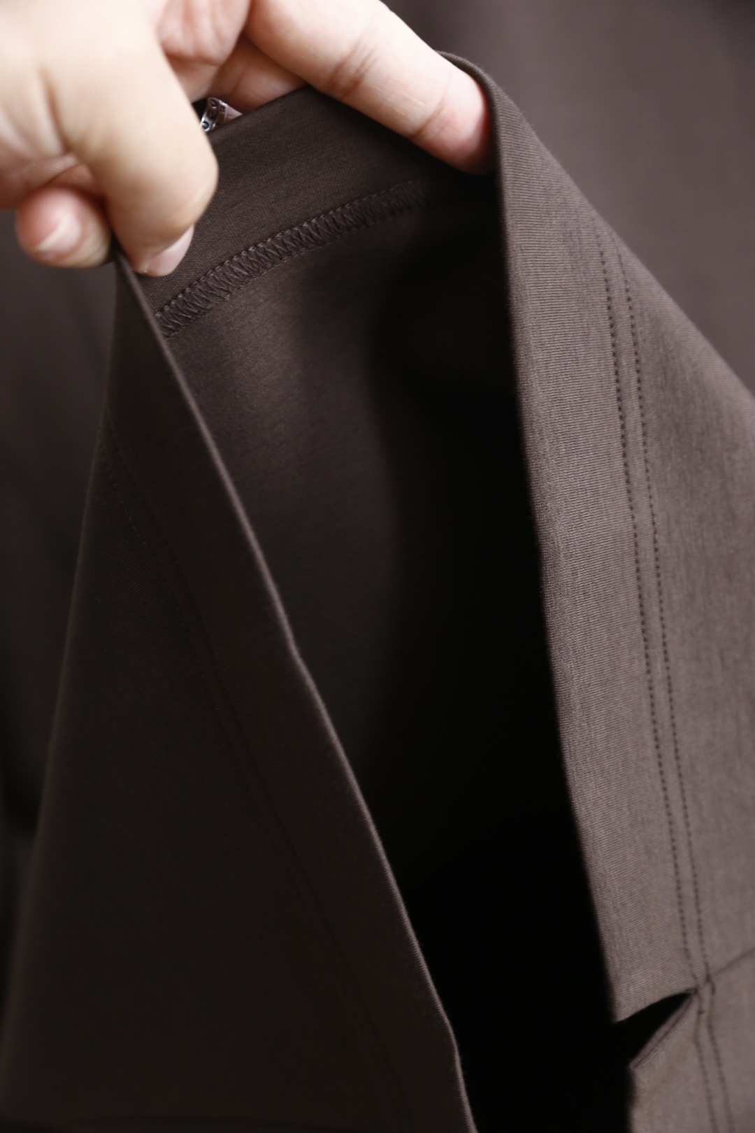 🔥杰尼*/Ze*na.2025秋季新品！时尚男士长袖圆领上衣！采用舒适天丝棉面料👍质感平整顺滑，风格偏向