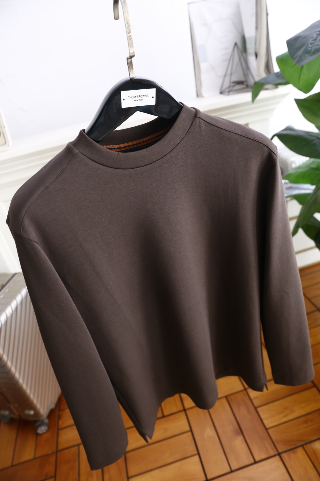 🔥杰尼*/Ze*na.2025秋季新品！时尚男士长袖圆领上衣！采用舒适天丝棉面料👍质感平整顺滑，风格偏向