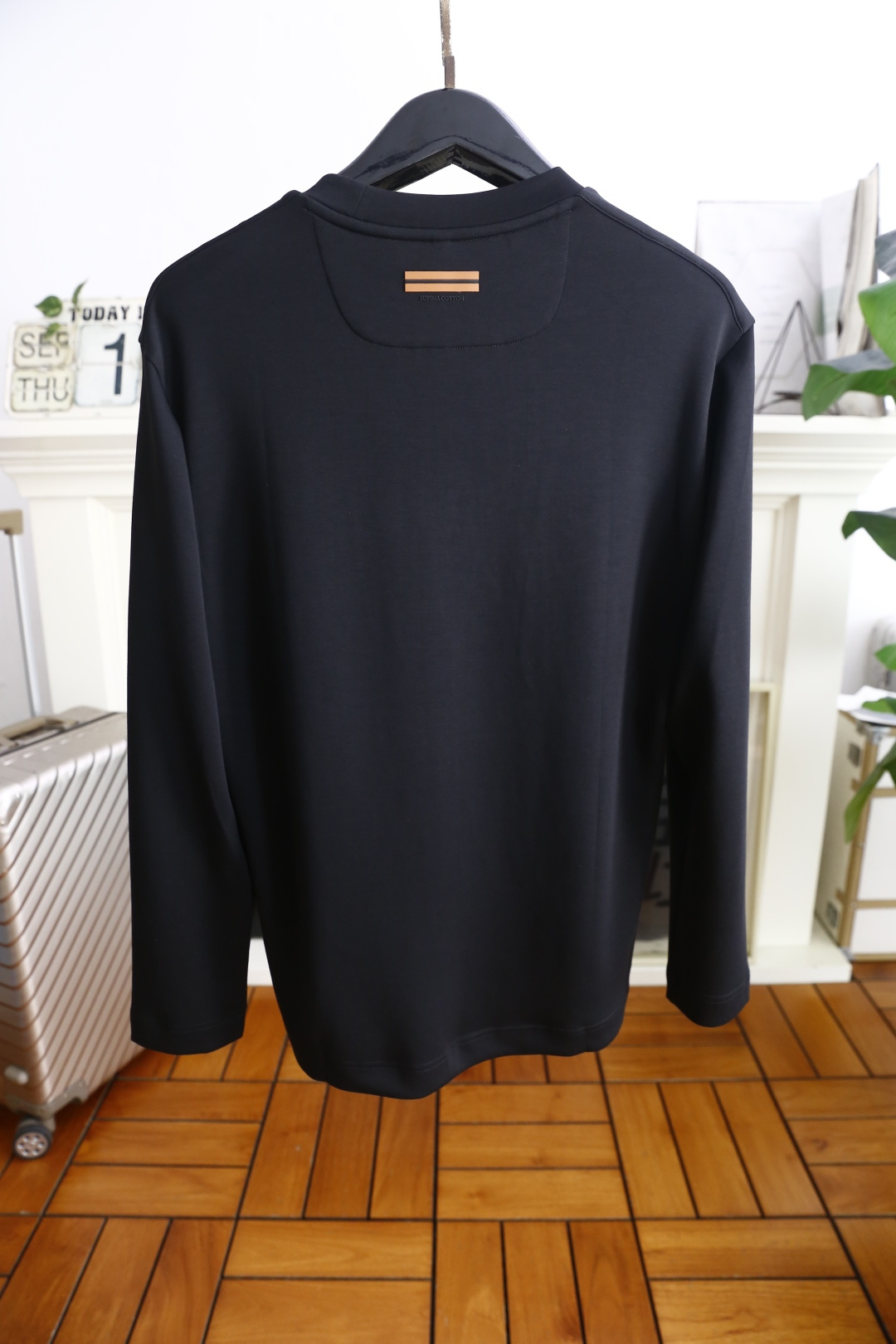 🔥杰尼*/Ze*na.2025秋季新品！时尚男士长袖圆领上衣！采用舒适天丝棉面料👍质感平整顺滑，风格偏向