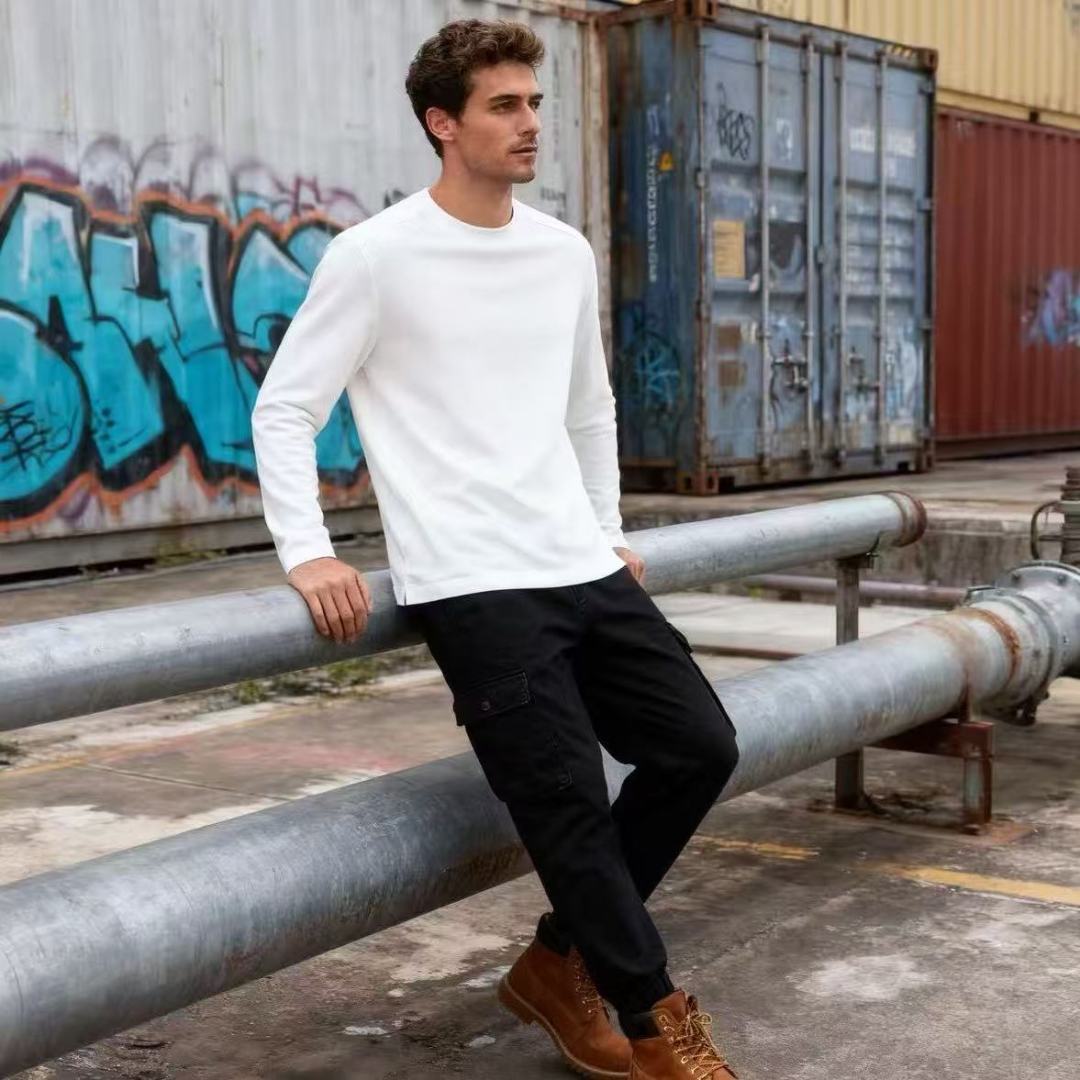 🔥杰尼*/Ze*na.2025秋季新品！时尚男士长袖圆领上衣！采用舒适天丝棉面料👍质感平整顺滑，风格偏向