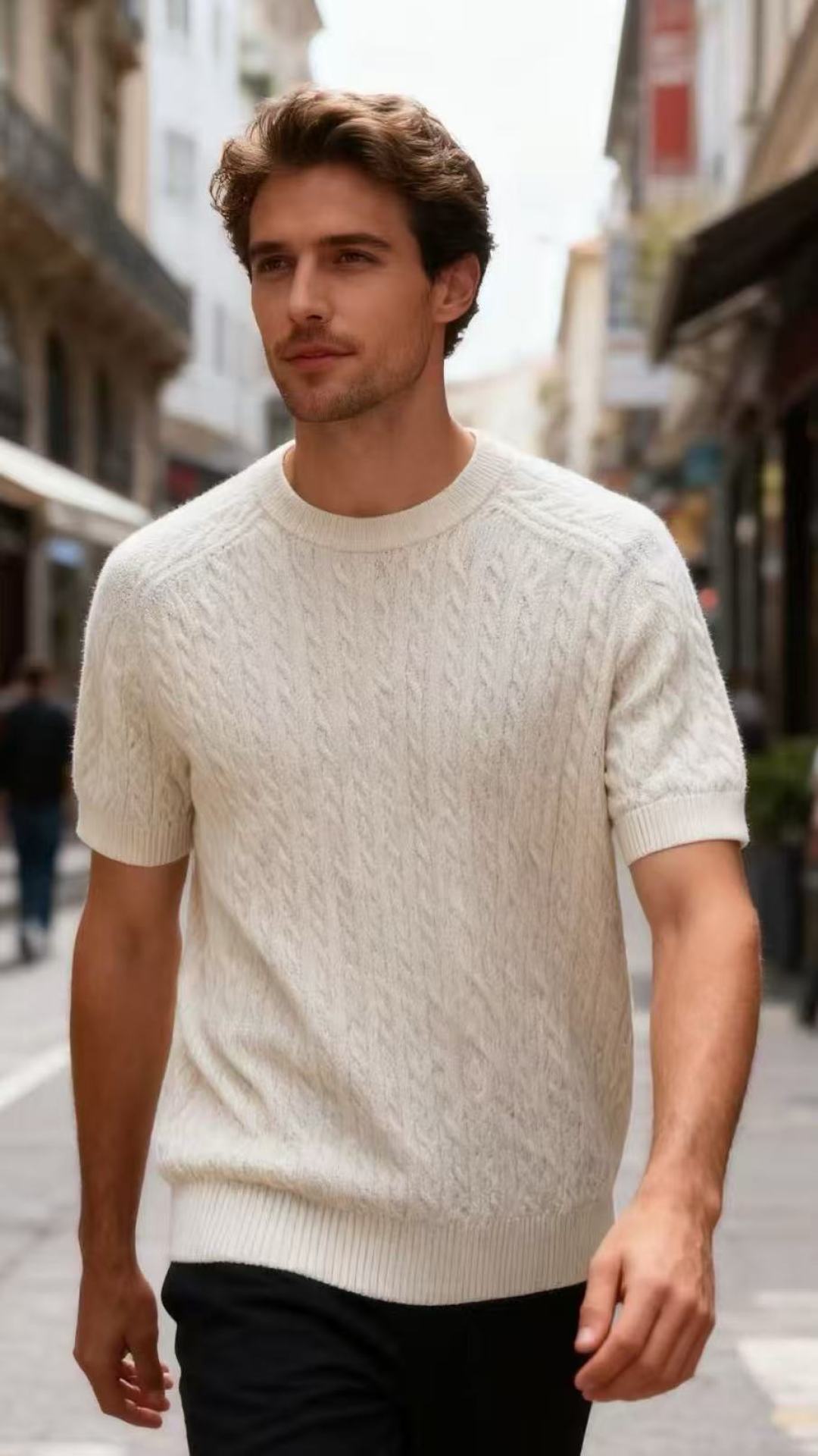 🔥Brunello Cucinelli.2025秋季新品男士绞花针织短袖上衣🆕采用经典的绞花针织工艺，纹