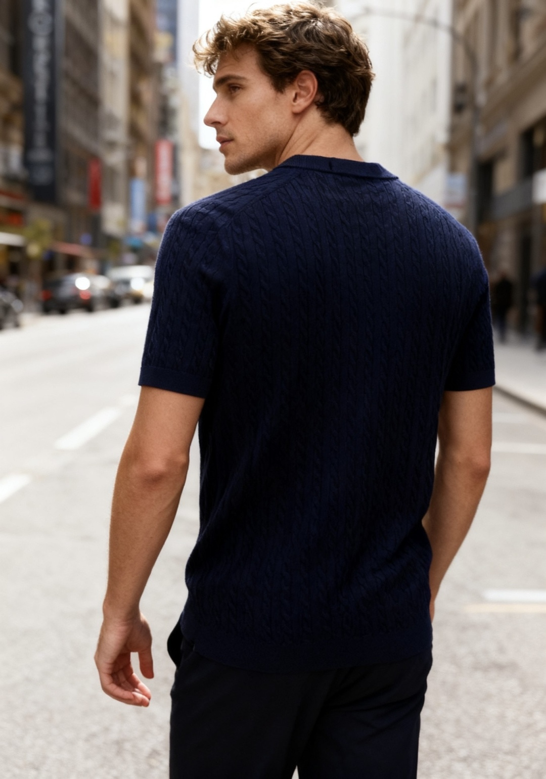 🔥Brunello Cucinelli.2025秋季新品男士绞花针织短袖上衣🆕采用经典的绞花针织工艺，纹