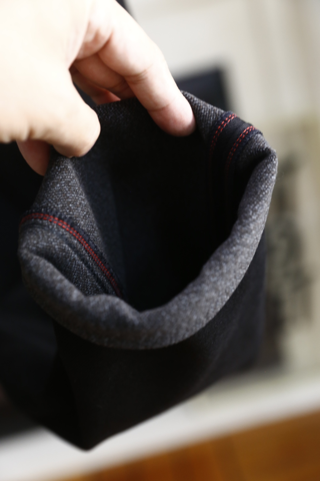 🔥保罗.2025秋季新款男士休闲裤！采用进口舒适面料，奢华经典品牌图案设计 上身随意舒服！松紧腰休闲百搭