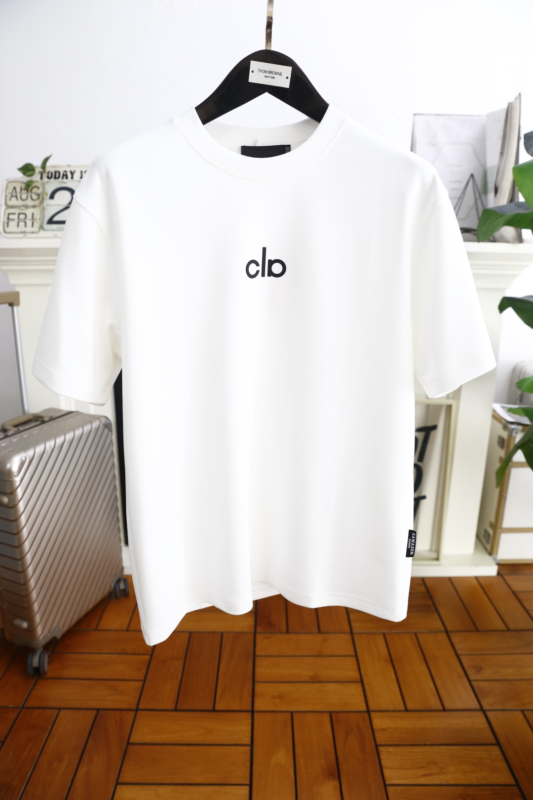 🔥杰尼亚.2025秋季新款！时尚男士圆领短袖🍃采用进口舒适莫代尔棉面料👍衣橱里不可或缺的百搭利器，市面罕