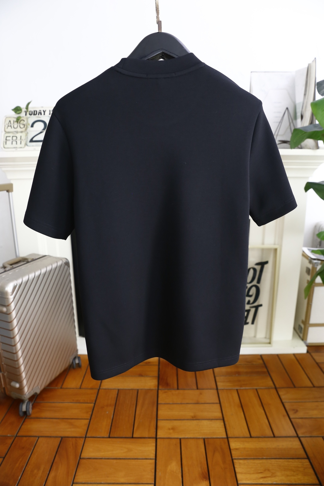 🔥迪奥/Christian Di*r.2025秋季新款！时尚男士圆领短袖🍃采用进口舒适莫代尔棉面料👍衣橱