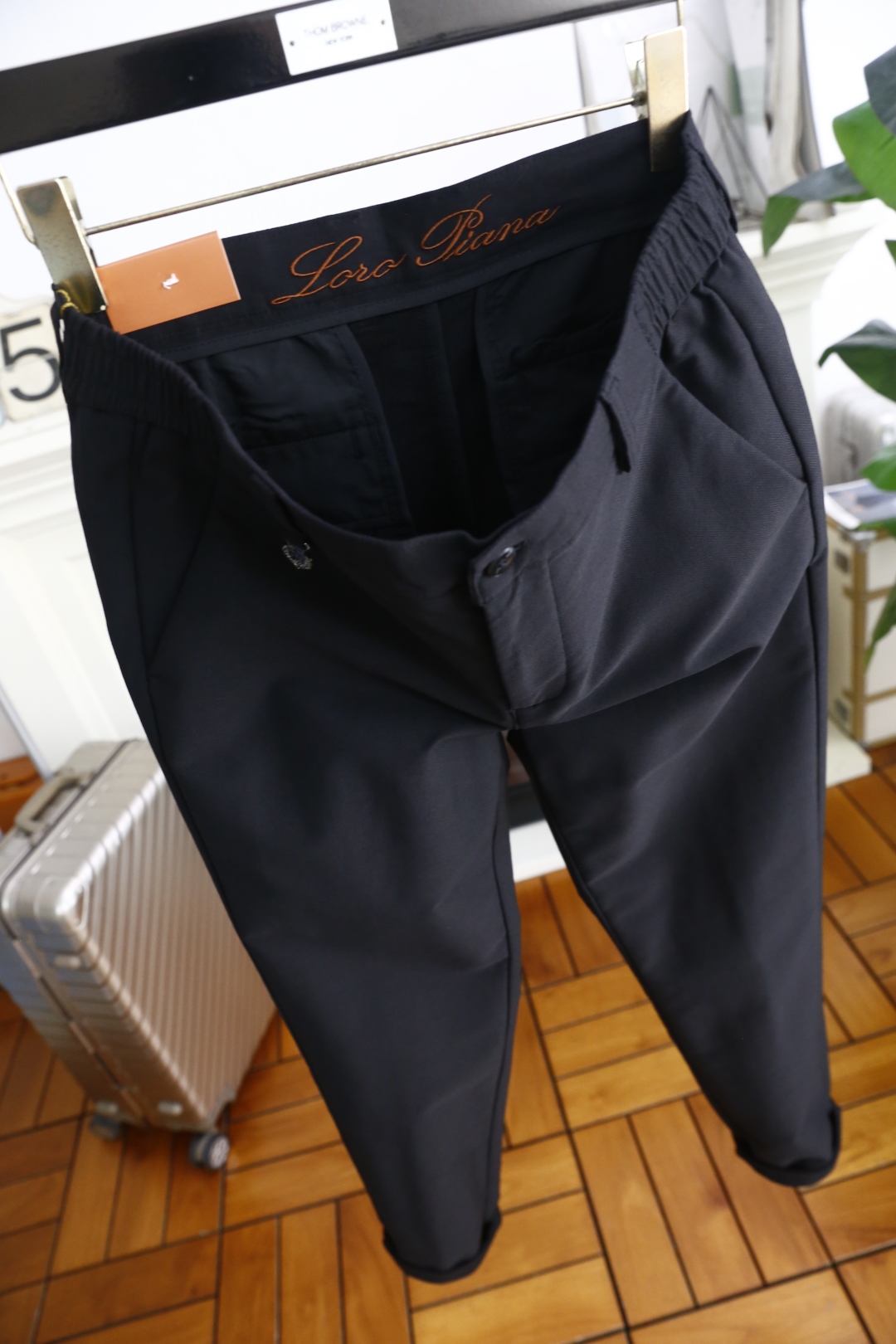 🔥lP🆕.25早秋新款发布！lP🆕时尚男士百搭松紧腰休闲西裤！奢华品牌经典字母LOGO设计！采用舒适柔软
