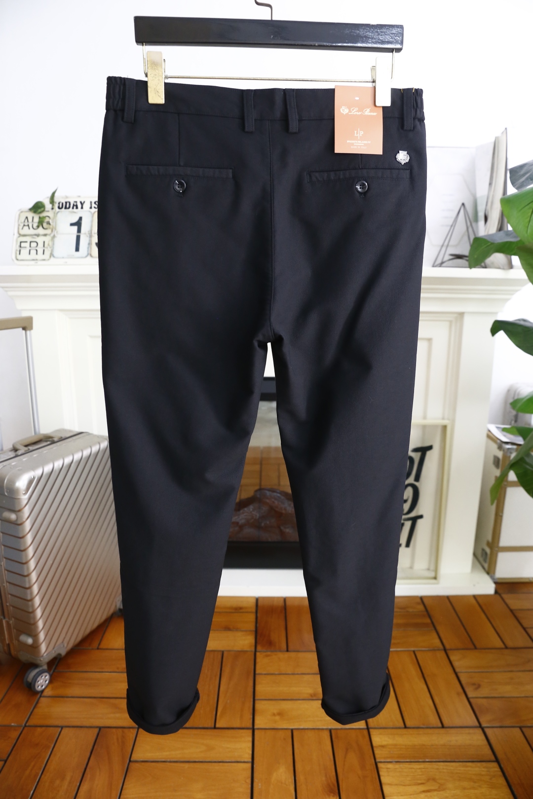🔥lP🆕.25早秋新款发布！lP🆕时尚男士百搭松紧腰休闲西裤！奢华品牌经典字母LOGO设计！采用舒适柔软