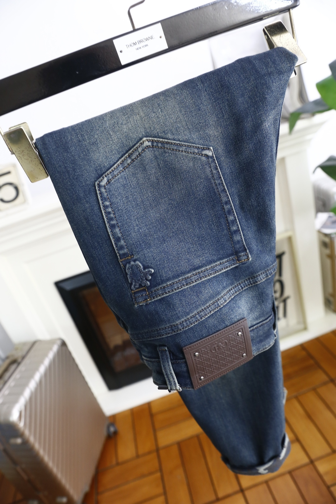 🔥迪奥/Christian Di*r.2025秋季新品原单高端男士牛仔裤！奢华经典品牌LOGO配饰 身穿